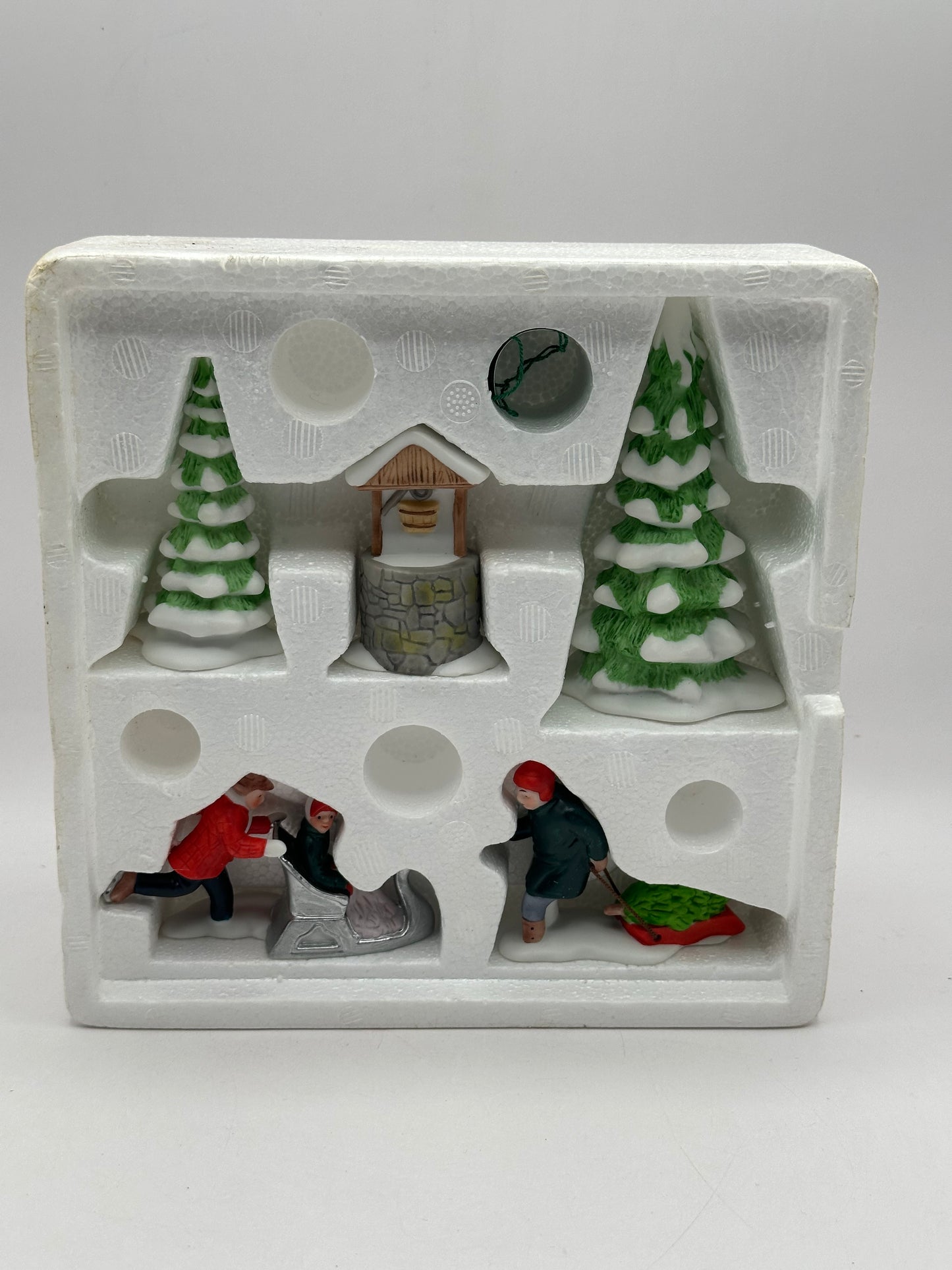 Department 56 - Winter Accessory Set - New England Village