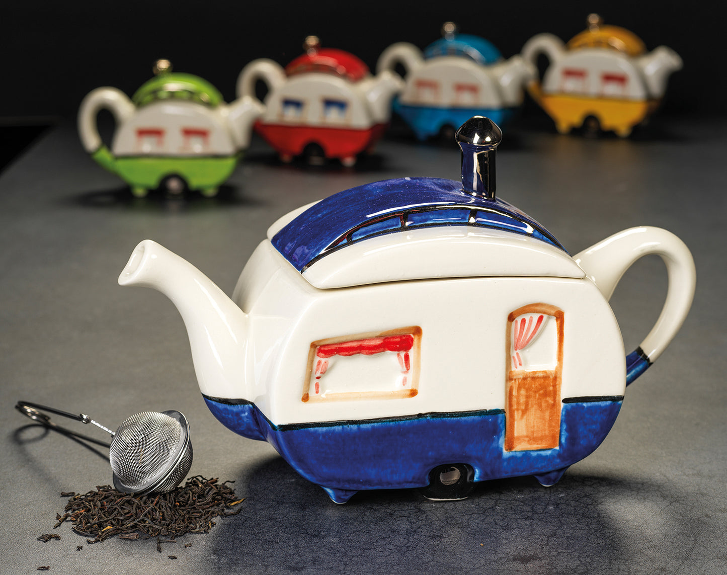 Carters of Suffolk - Caravan (Blue) - Handmade Teapot