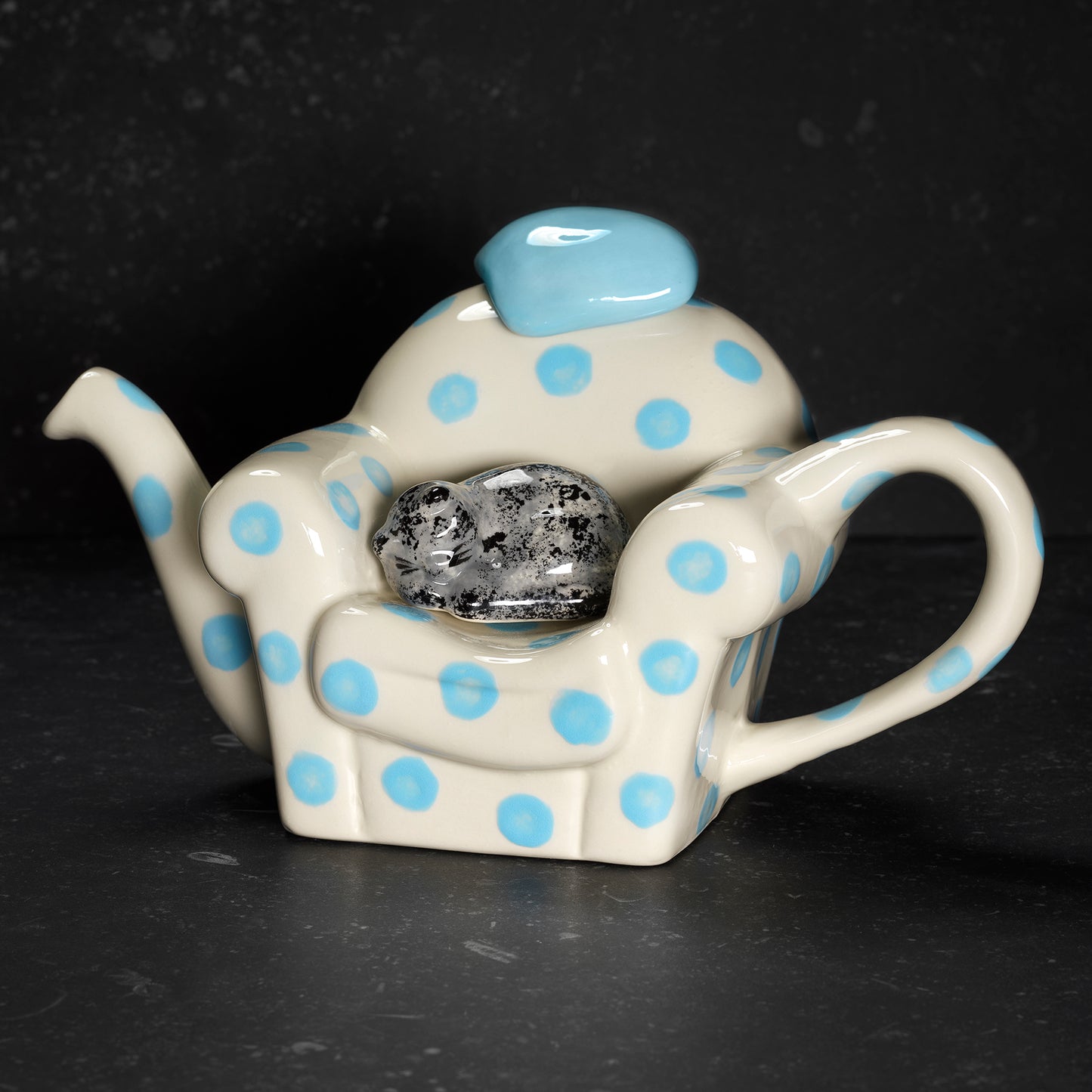 Carters of Suffolk - Cat At Rest (White) - Handmade Teapot