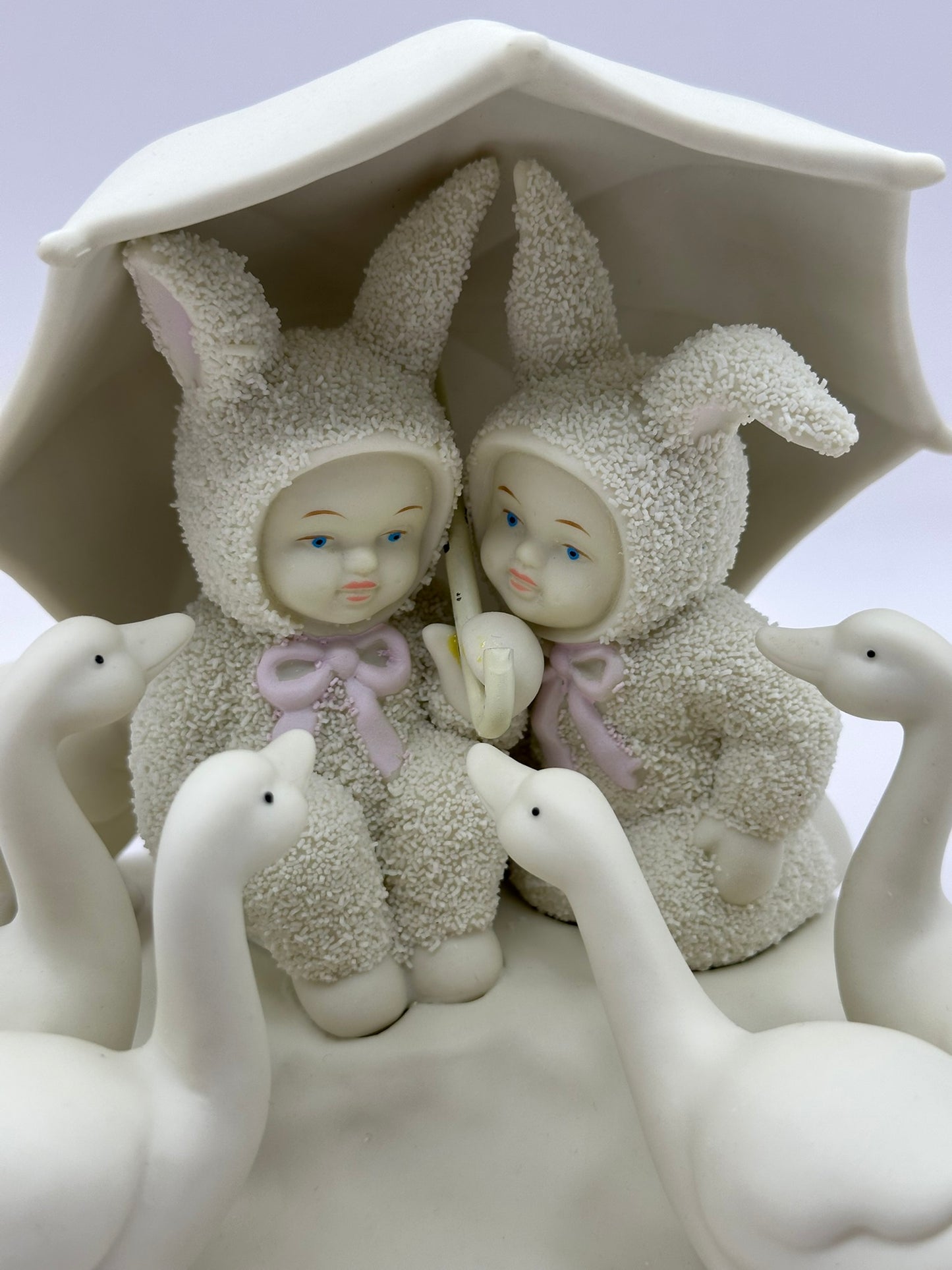 Department 56 - Rain, Rain, Go Away - Easter 1995 - Snowbunnies