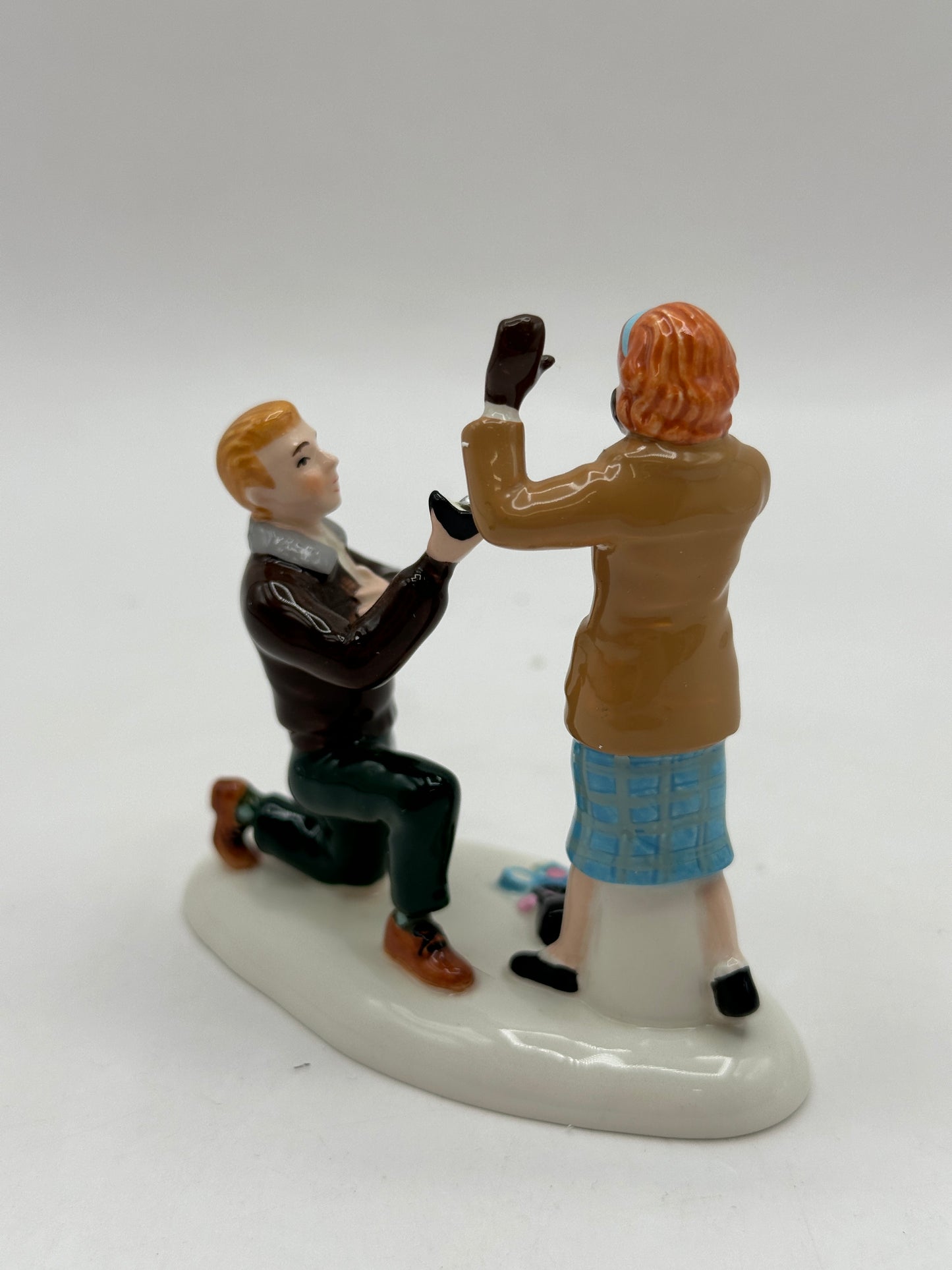 Department 56 - Will You Marry Me? - Original Snow Village
