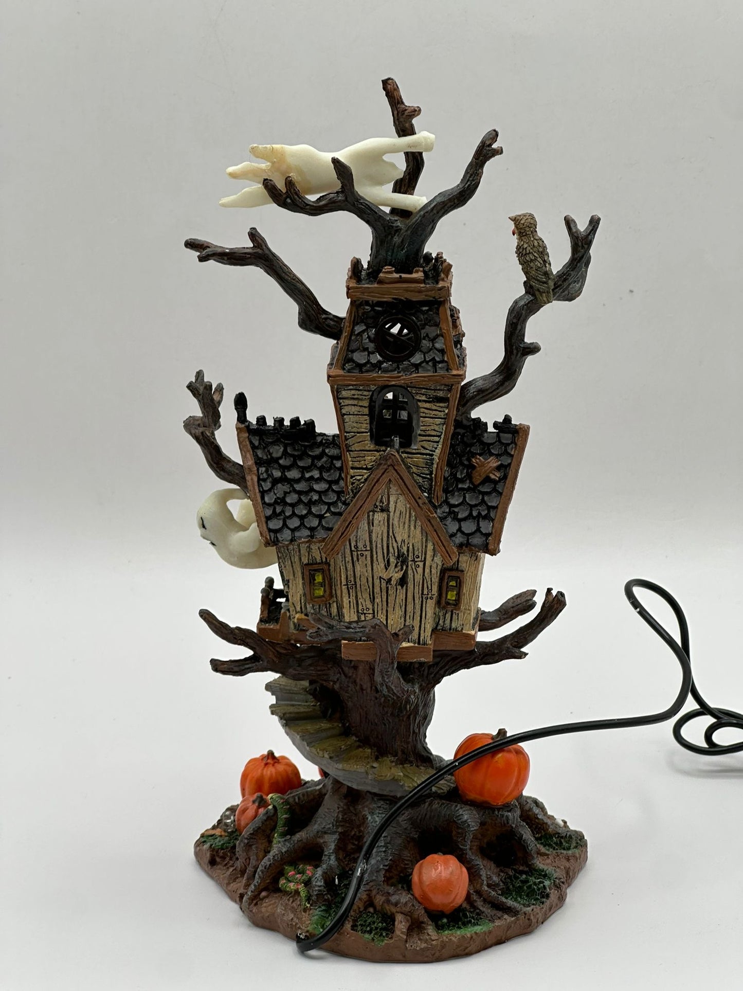 Lemax Spooky Town - Trick-Or-Tree House