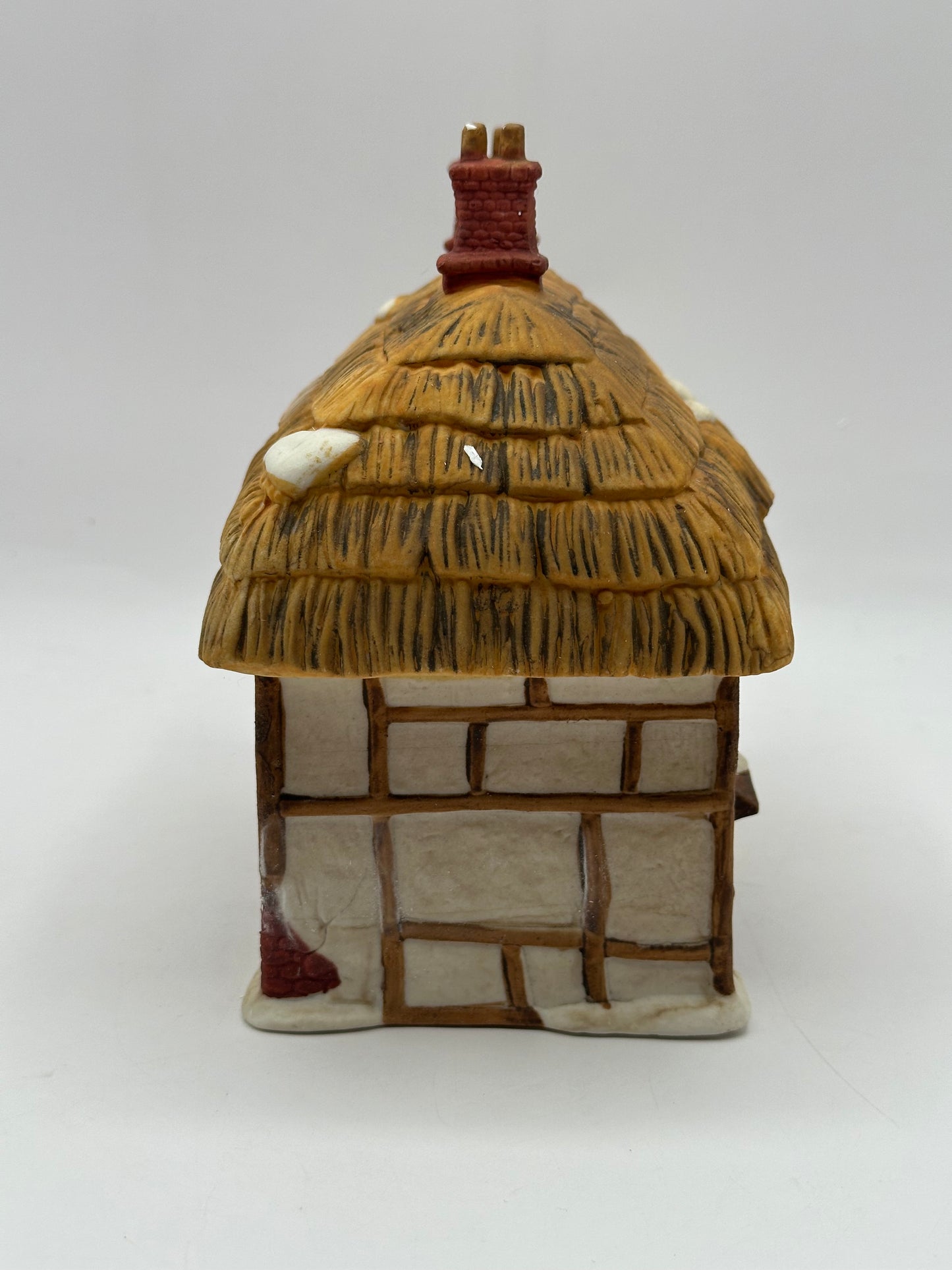 Department 56 - Thatched Cottage - Dickens' Village