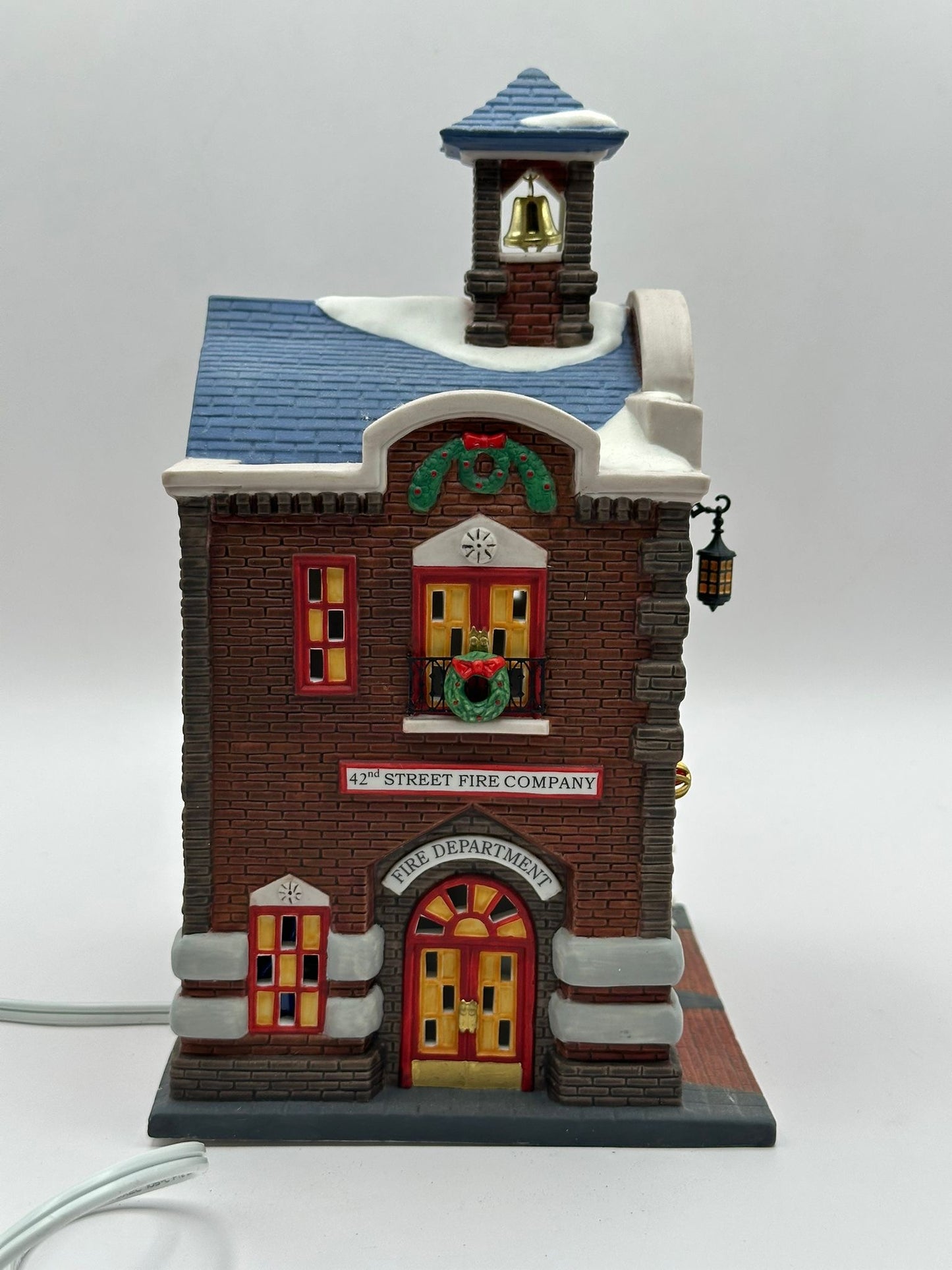 Department 56 - 42nd St. Fire Company - Christmas in the City