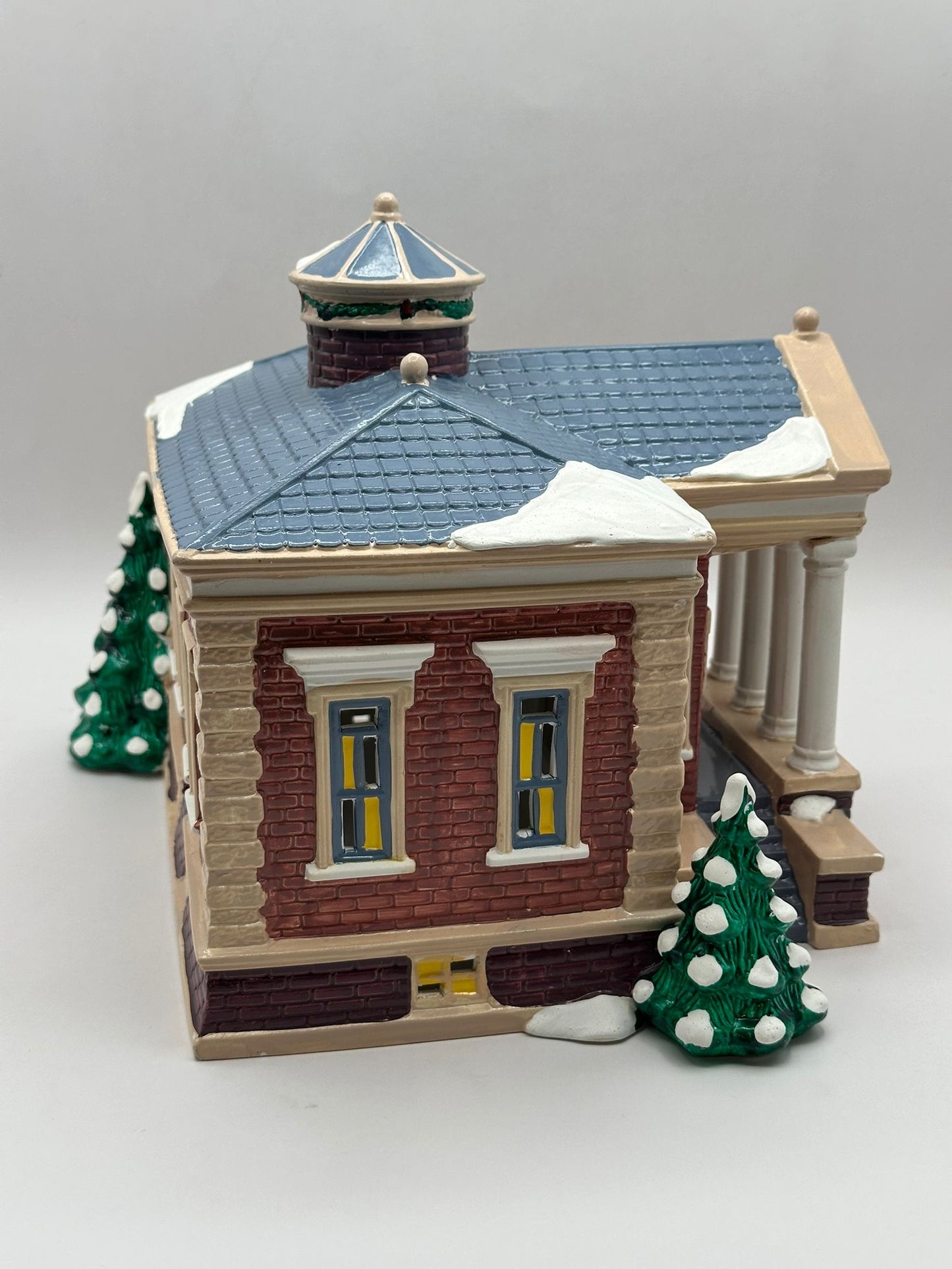 Department 56 - Village Public Library - Original Snow Village