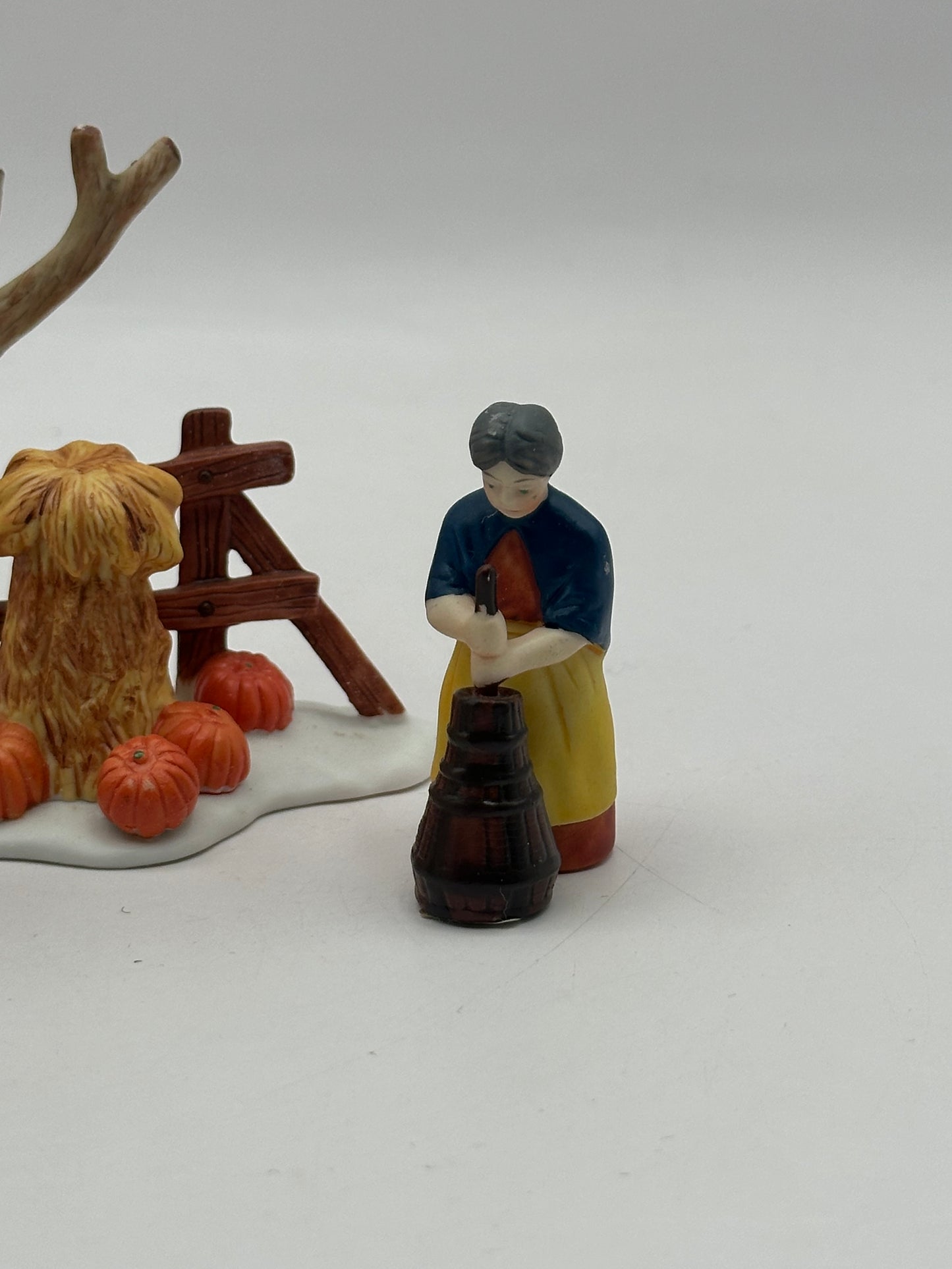 Department 56 - Harvest Time - New England Village
