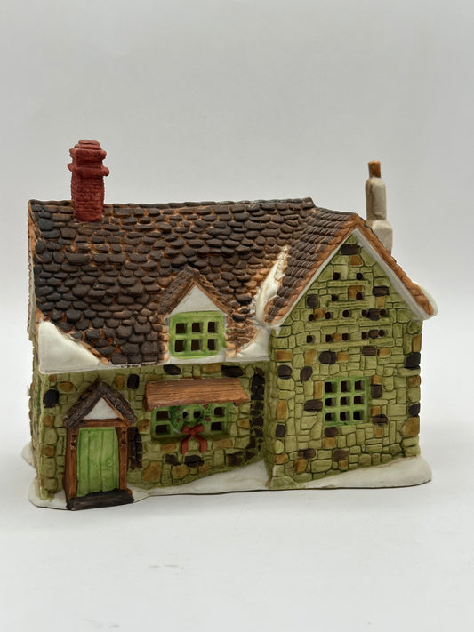 Department 56 - Dickens' Village Cottage (Stone) - Dickens' Village
