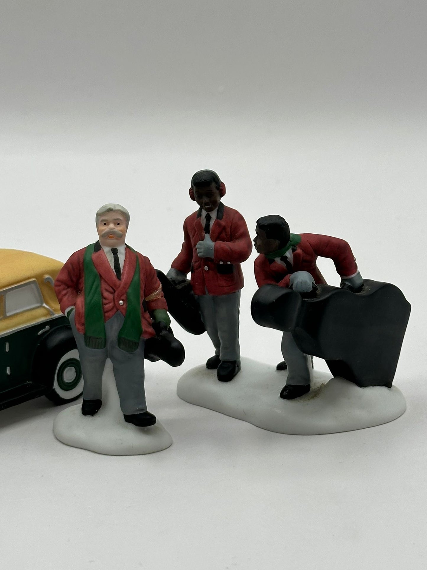 Department 56 -  Steppin' Out On The Town - Christmas in the City