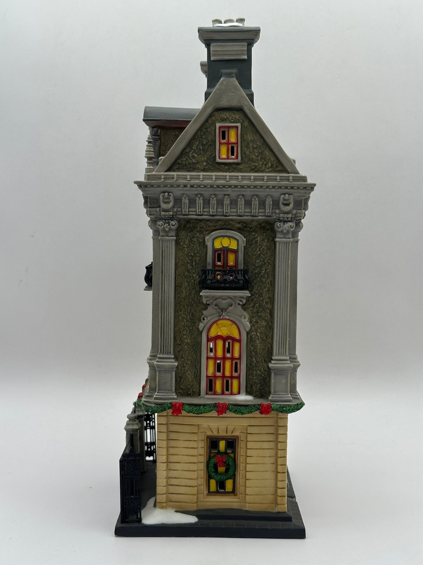 Department 56 - Harrison House - Christmas in the City