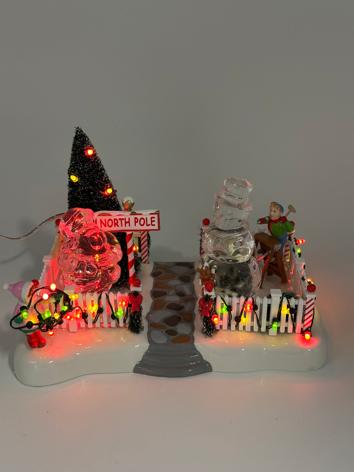 Department 56 - Neighborhood Christmas Scene - Original Snow Village