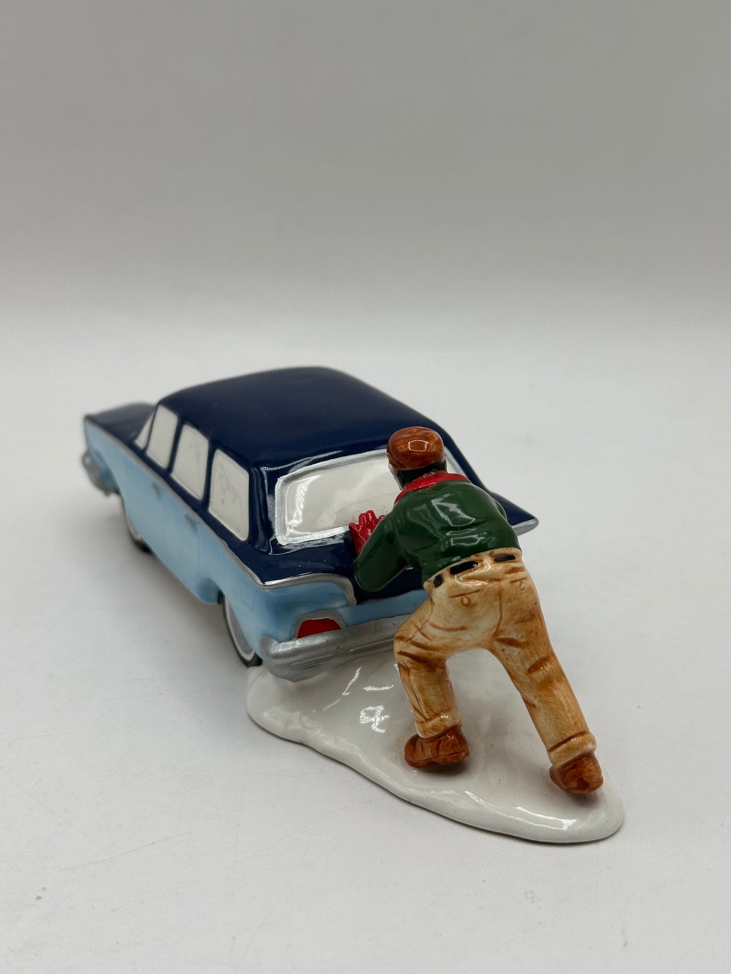 Department 56 - Stuck In The Snow - Original Snow Village