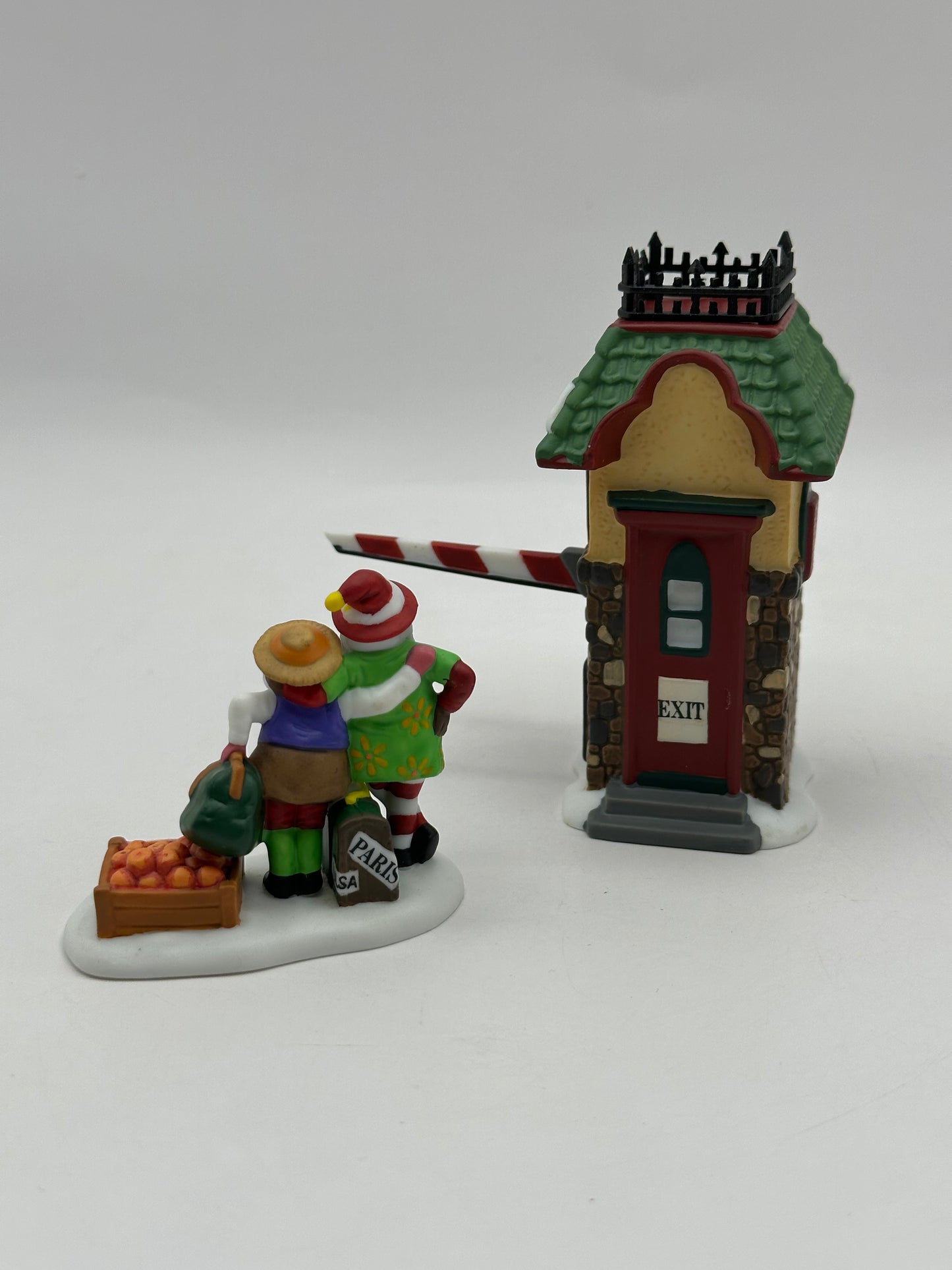 Department 56 - End Of The Line - North Pole Series