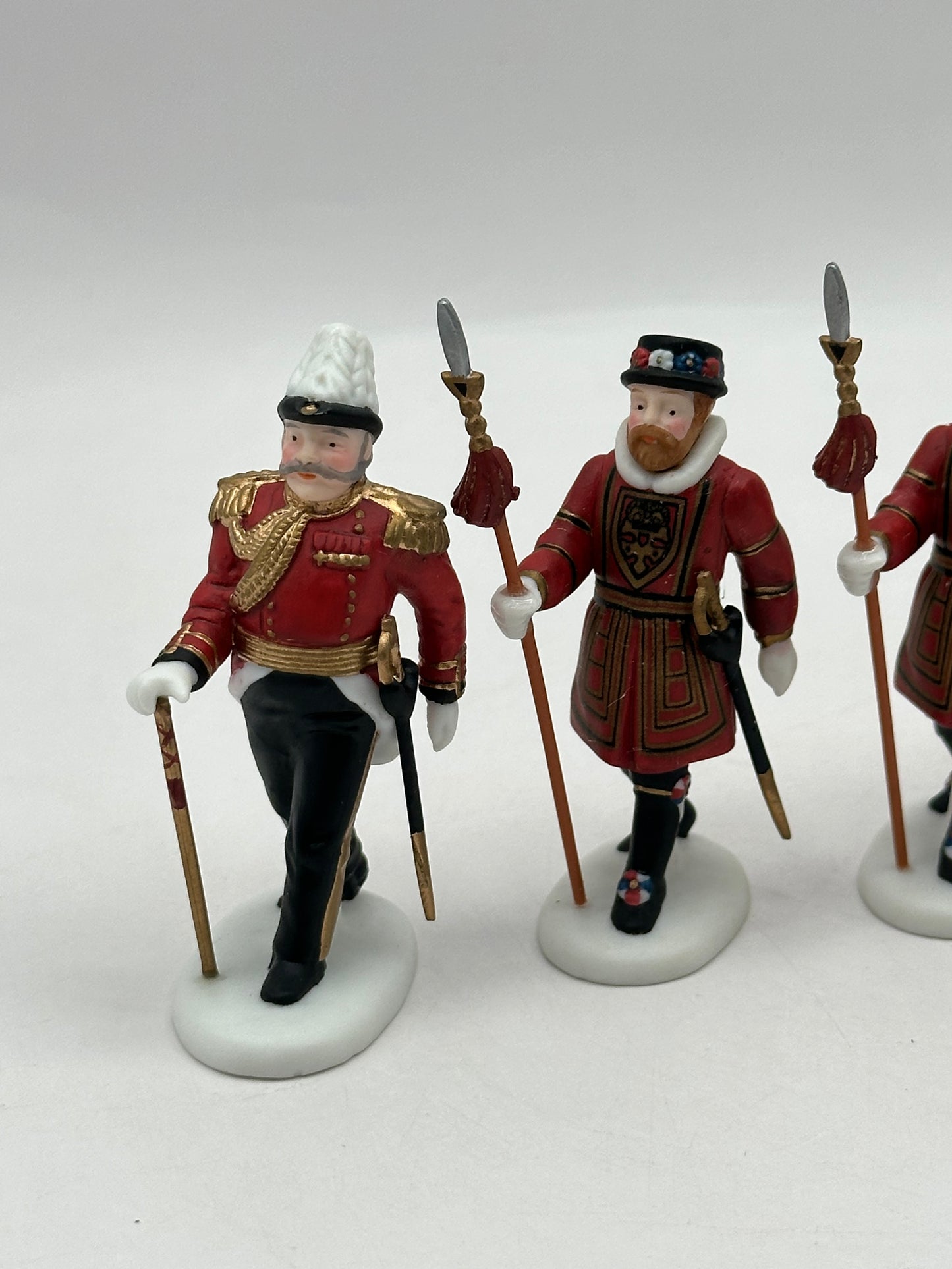 Department 56 - Yeomen Of The Guard - Dickens’ Village