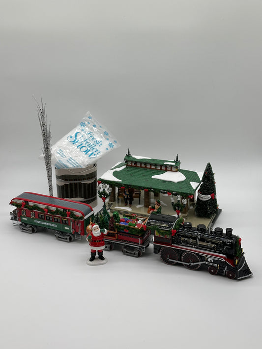 Department 56 - Home For The Holidays Express - Original Snow Village