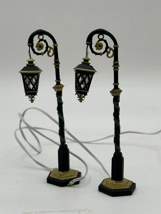 Department 56 - Ornate Street Lamps - Village Accessories