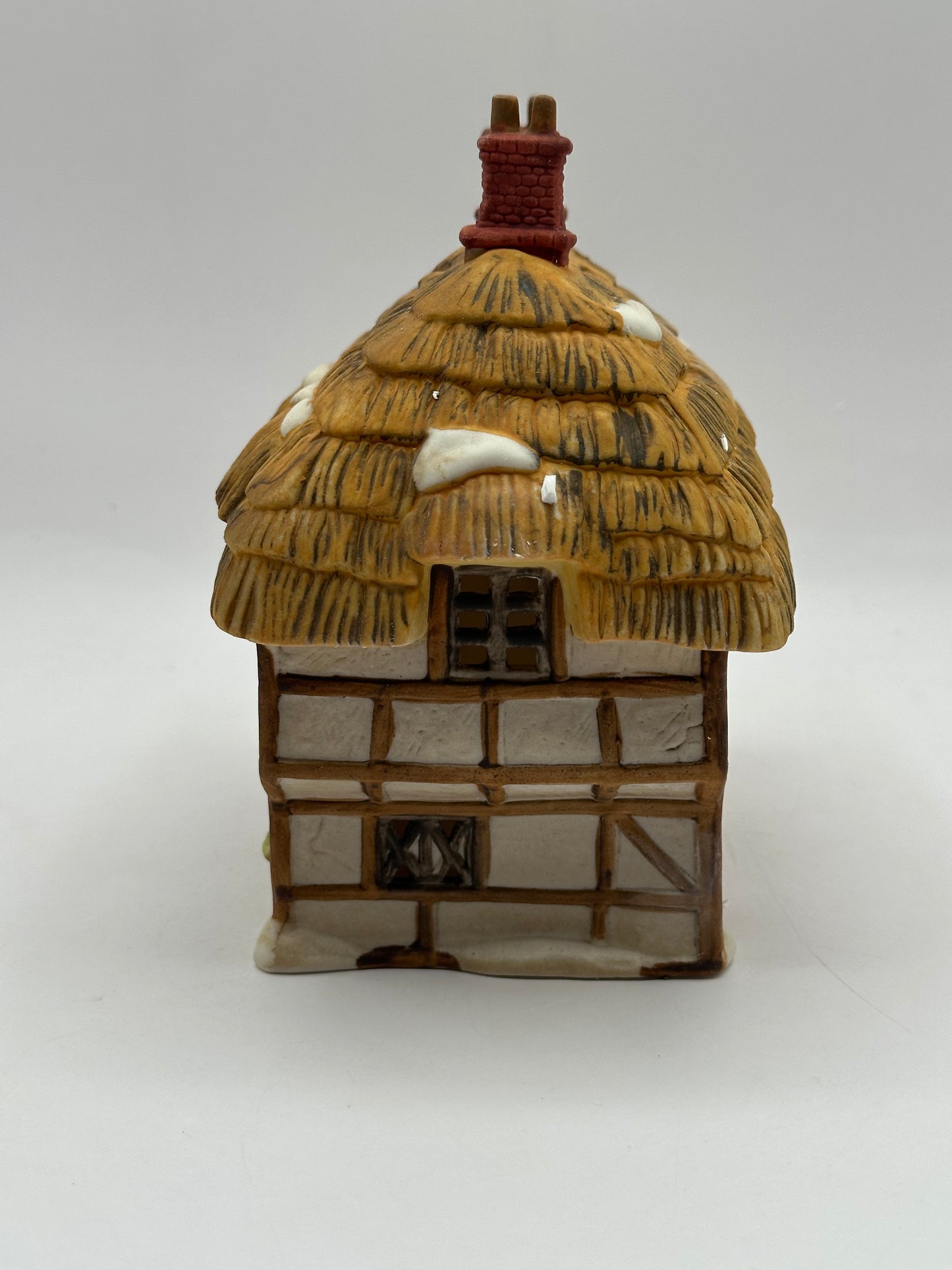 Department 56 - Thatched Cottage - Dickens' Village