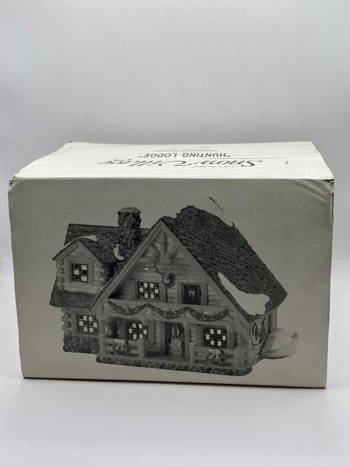 Department 56 - Hunting Lodge - Original Snow Village