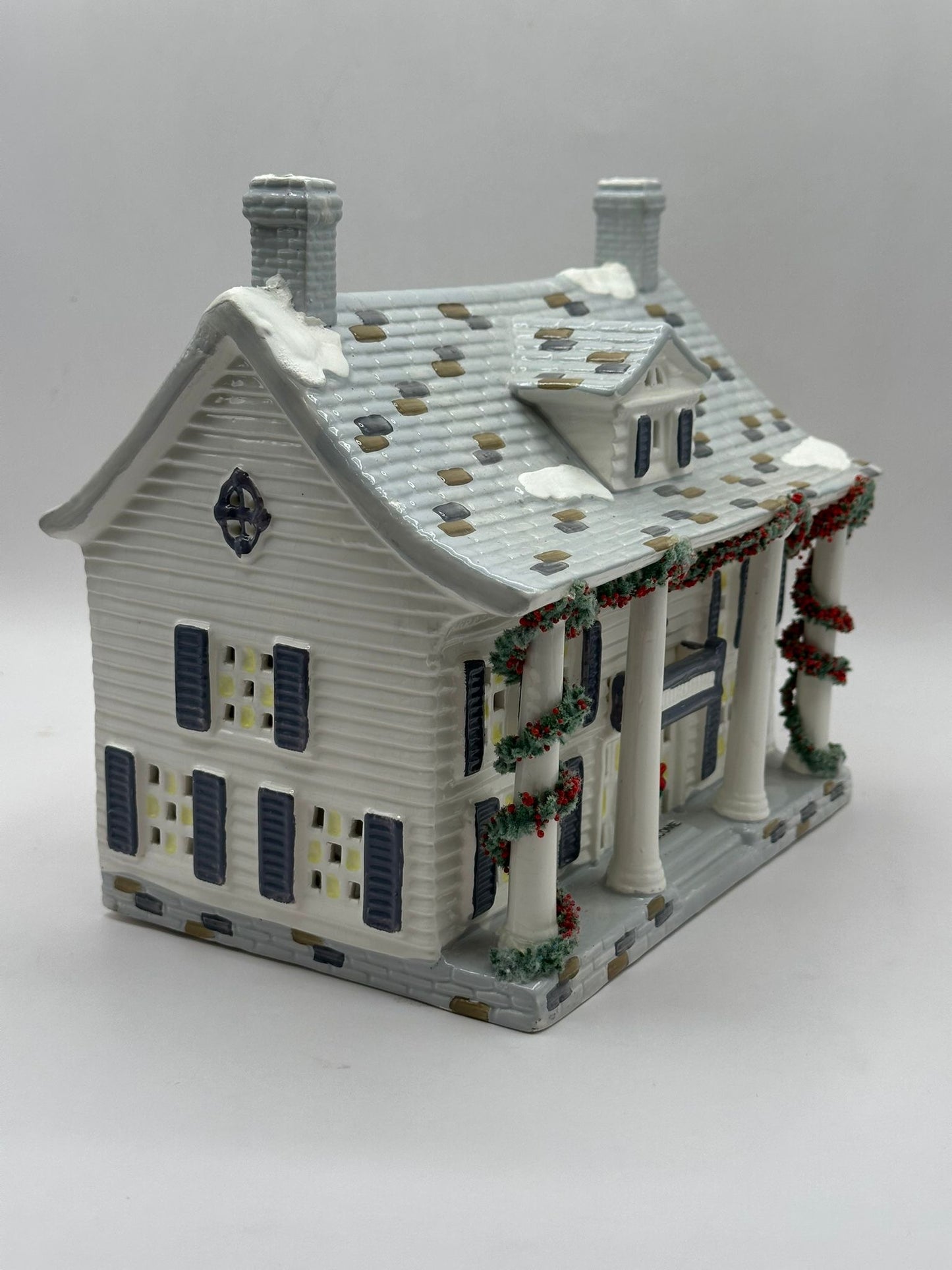 Department 56 - Cumberland House - Original Snow Village