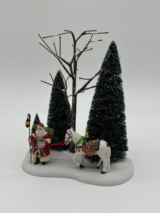 Department 56 - Victorian Father Christmas - Dickens’ Village