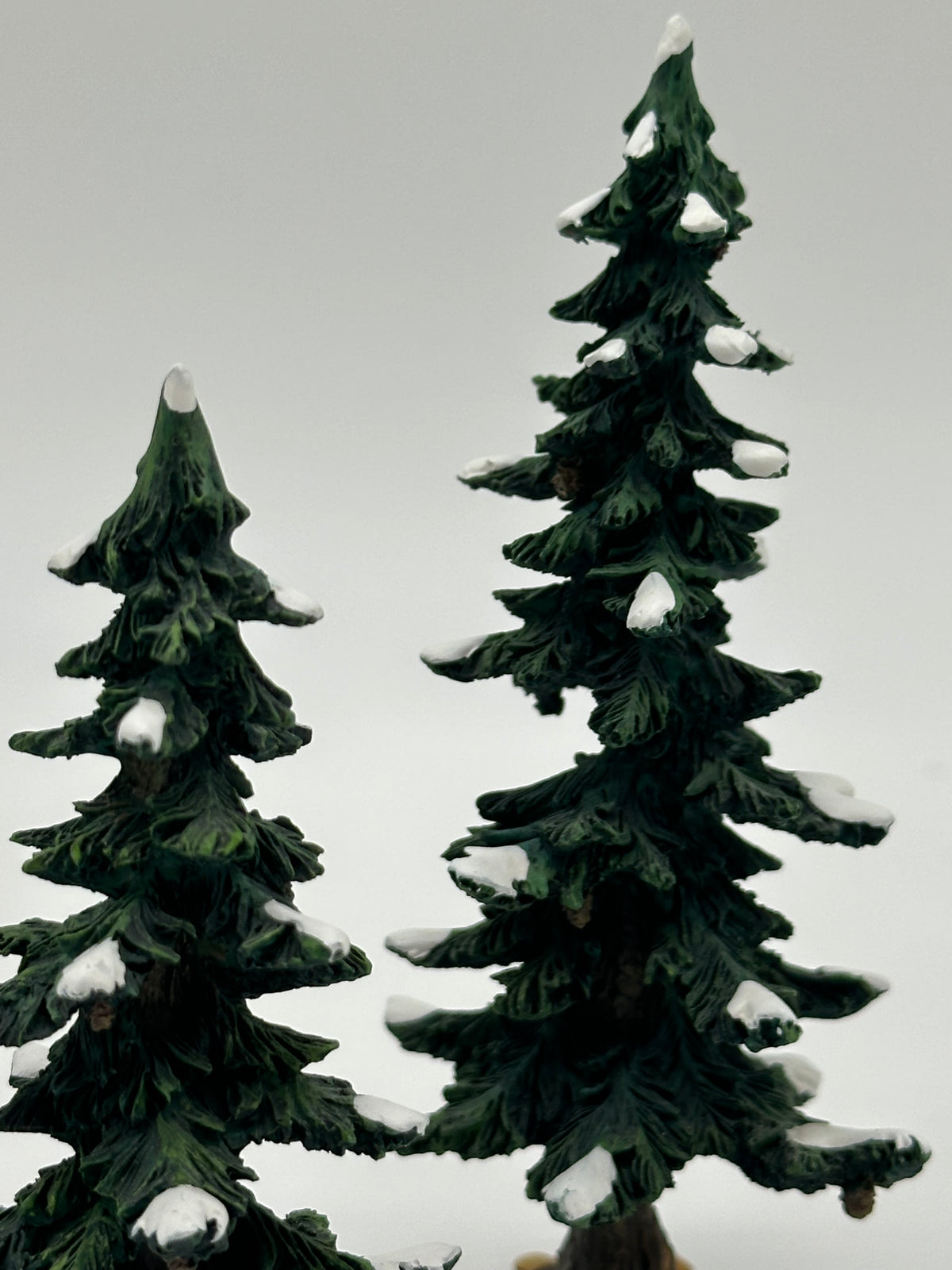 Department 56 - Winter Pine Trees With Pine Cones - Village Accessories