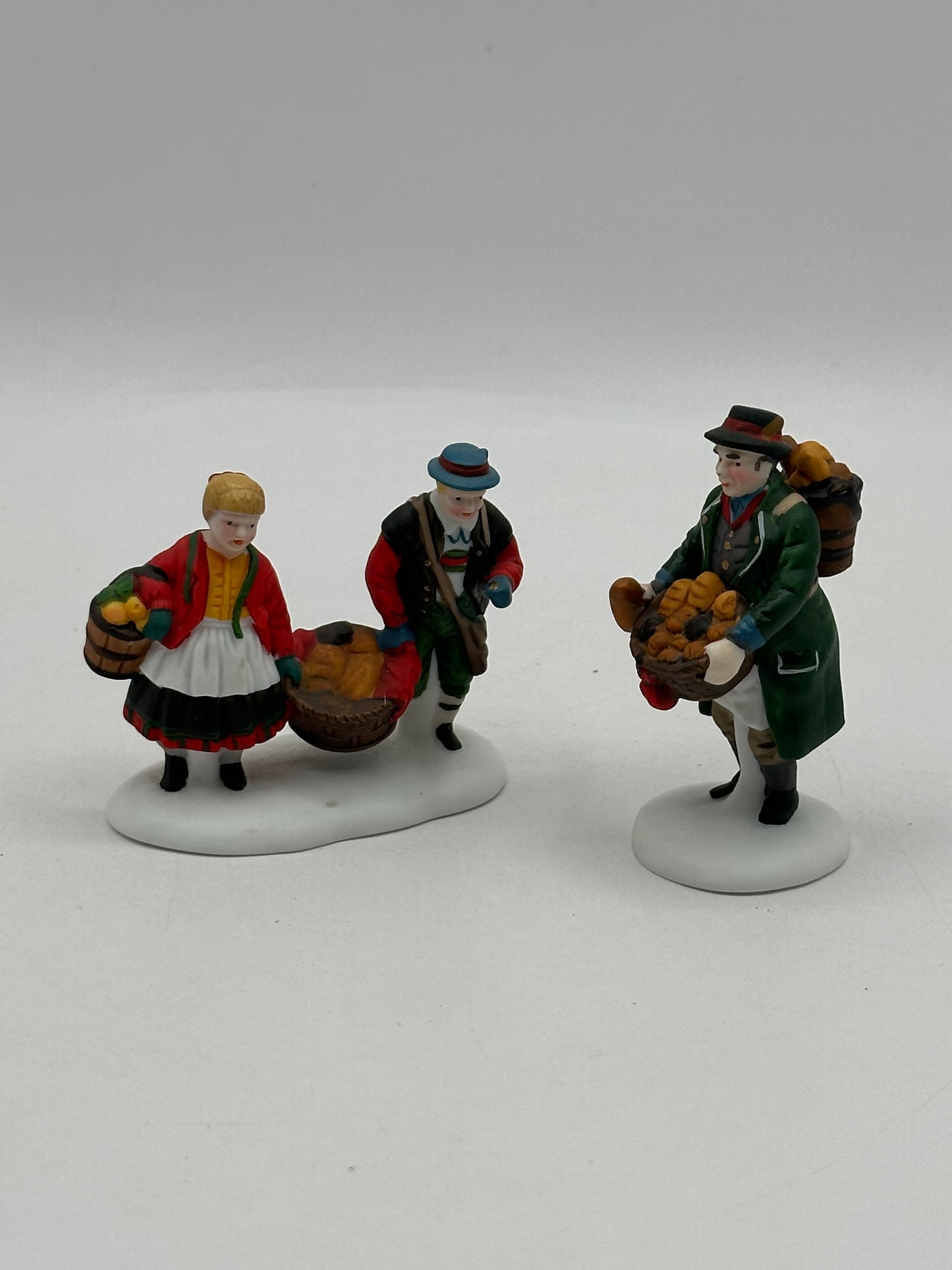 Department 56 - Buying Baker’s Bread - Alpine Village