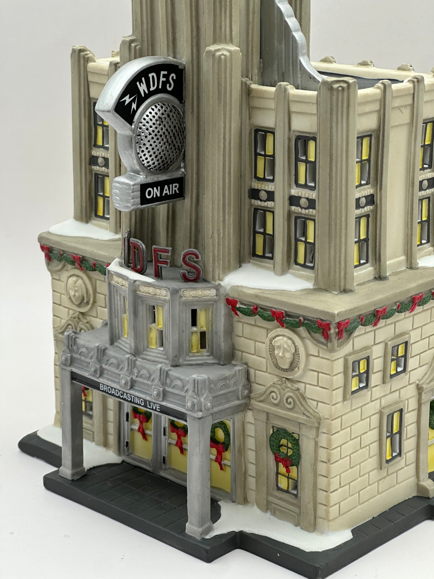 Department 56 - WDFS Radio - Christmas in the City