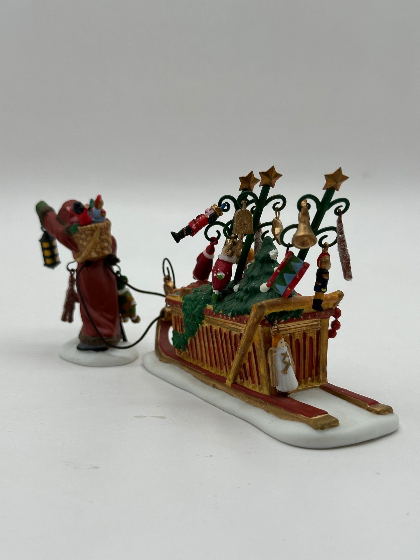 Department 56 - Father Christmas' Journey - Dickens' Village