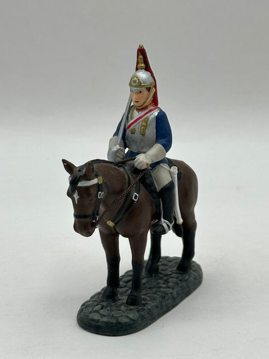 Department 56 - Guarding The Castle - Dickens' Village