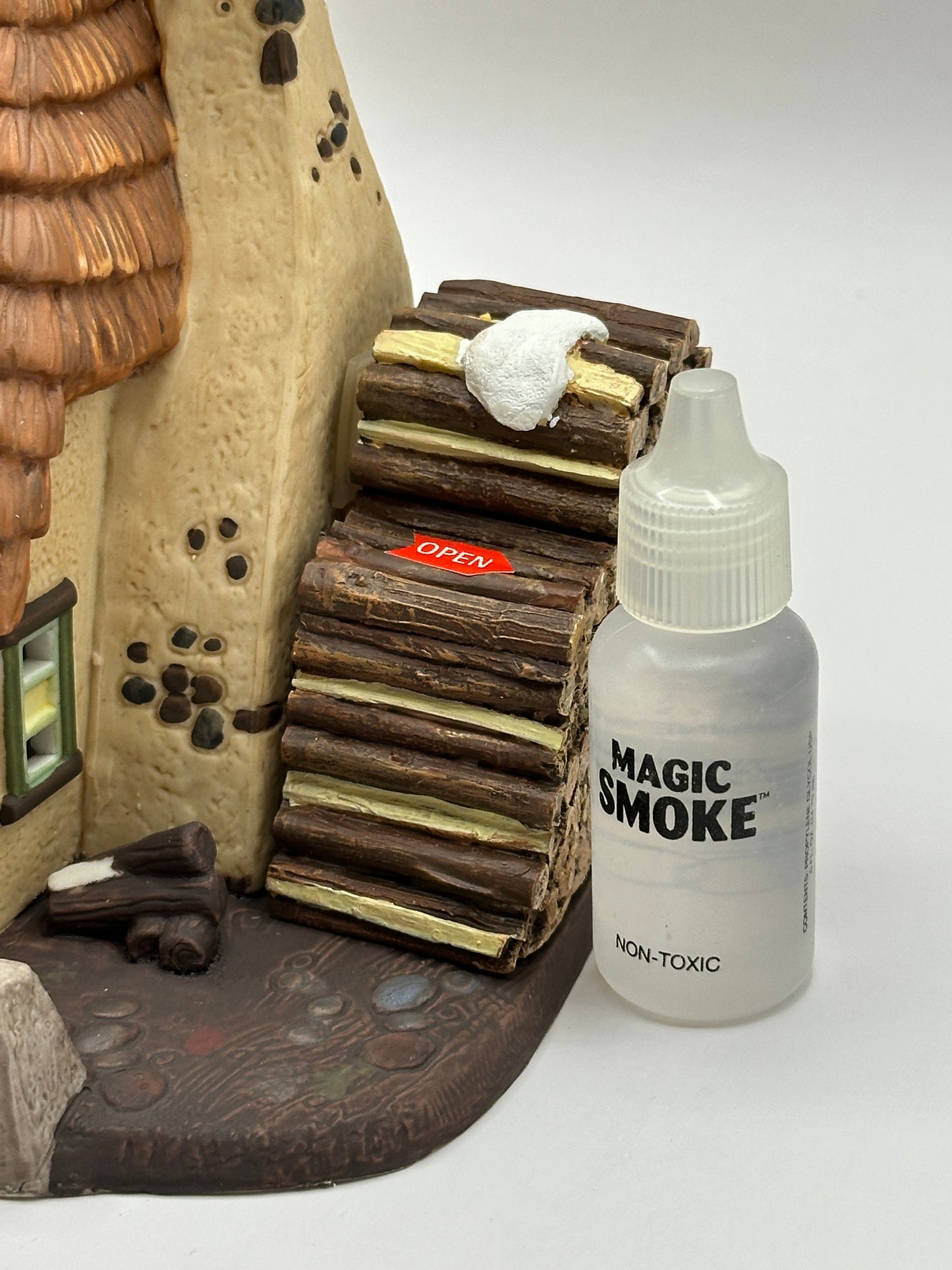 Department 56 - The Christmas Carol  Cottage - Dickens’ Village