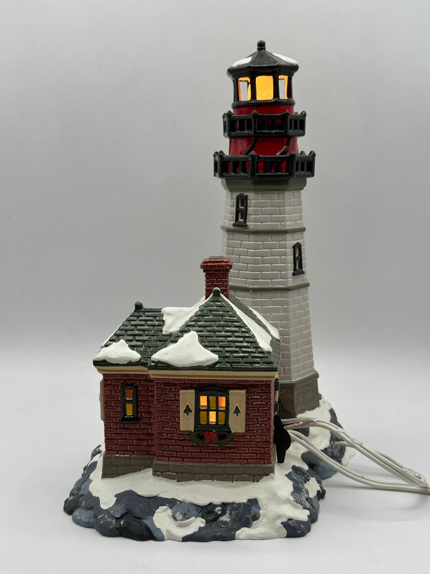 Department 56 - Christmas Cove Lighthouse - Original Snow Village
