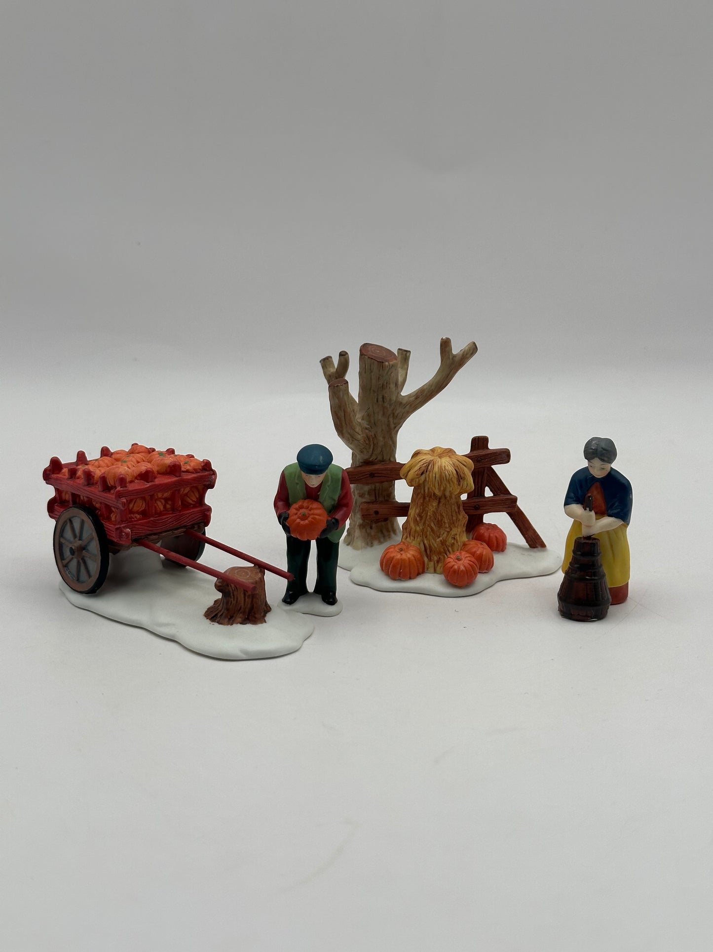 Department 56 - Harvest Time - New England Village