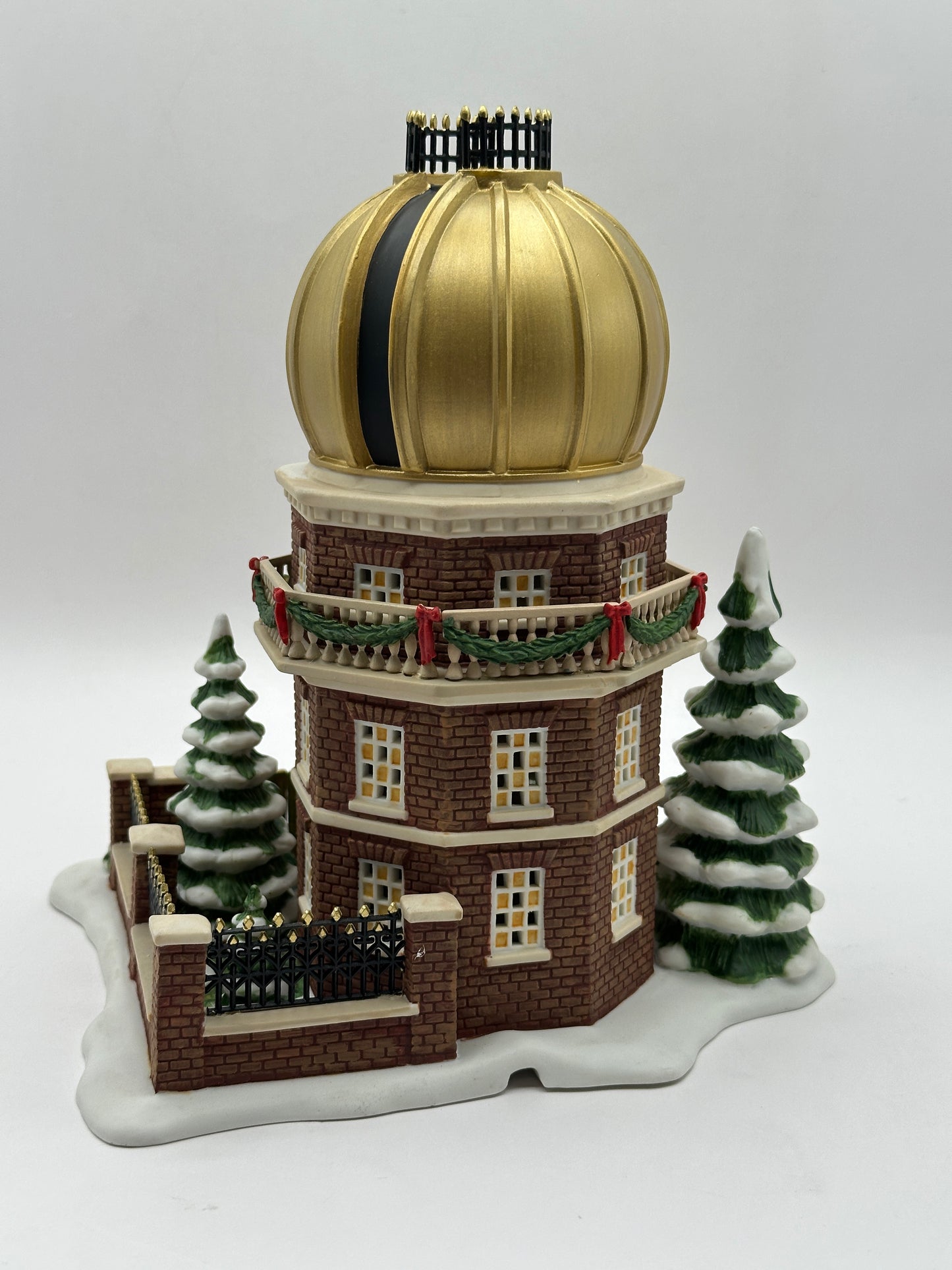 Department 56 - The Old Royal Observatory (Gold Dome Edition) - Dickens’ Village
