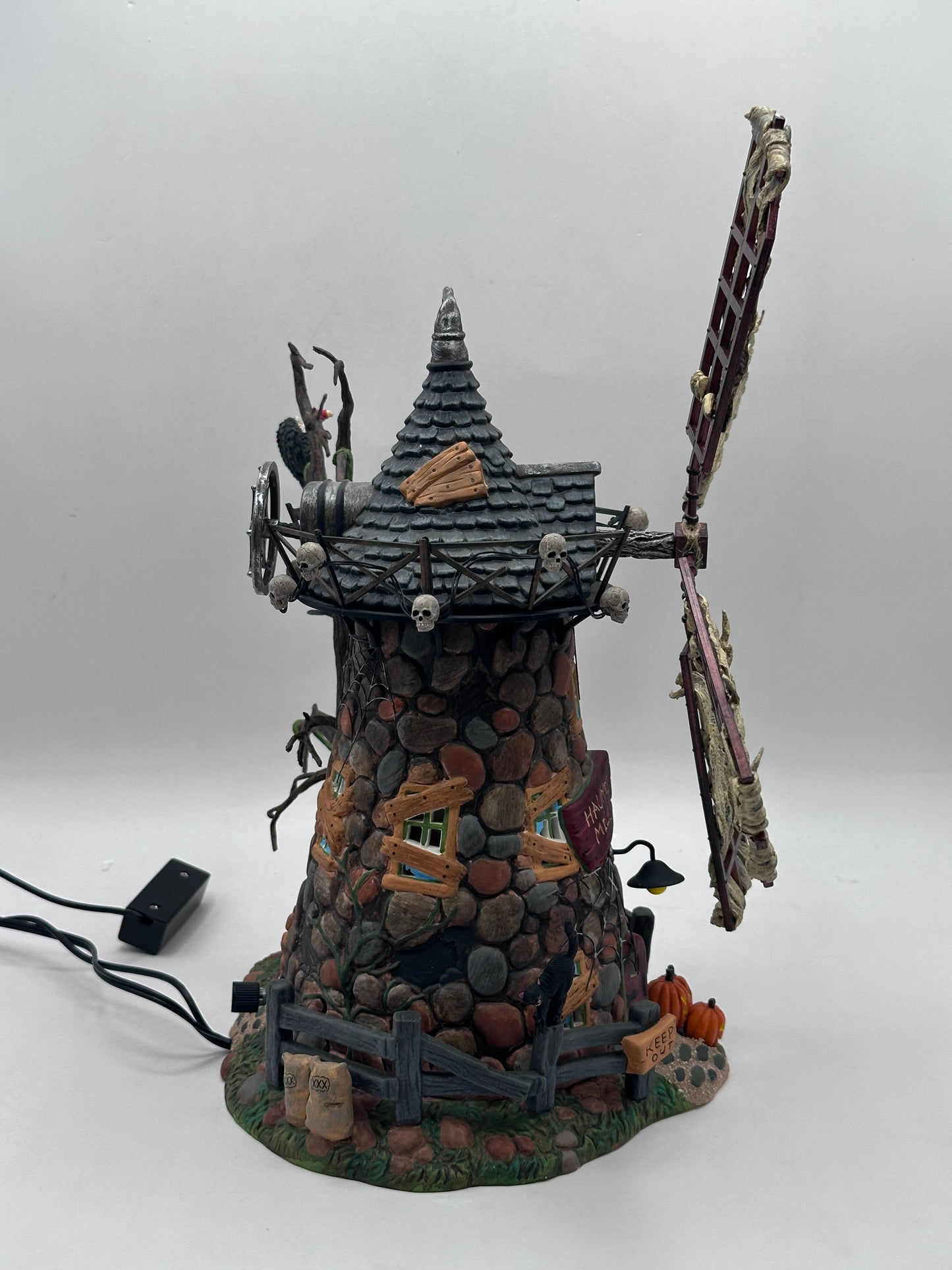 Department 56 - Haunted Windmill - Snow Village Halloween