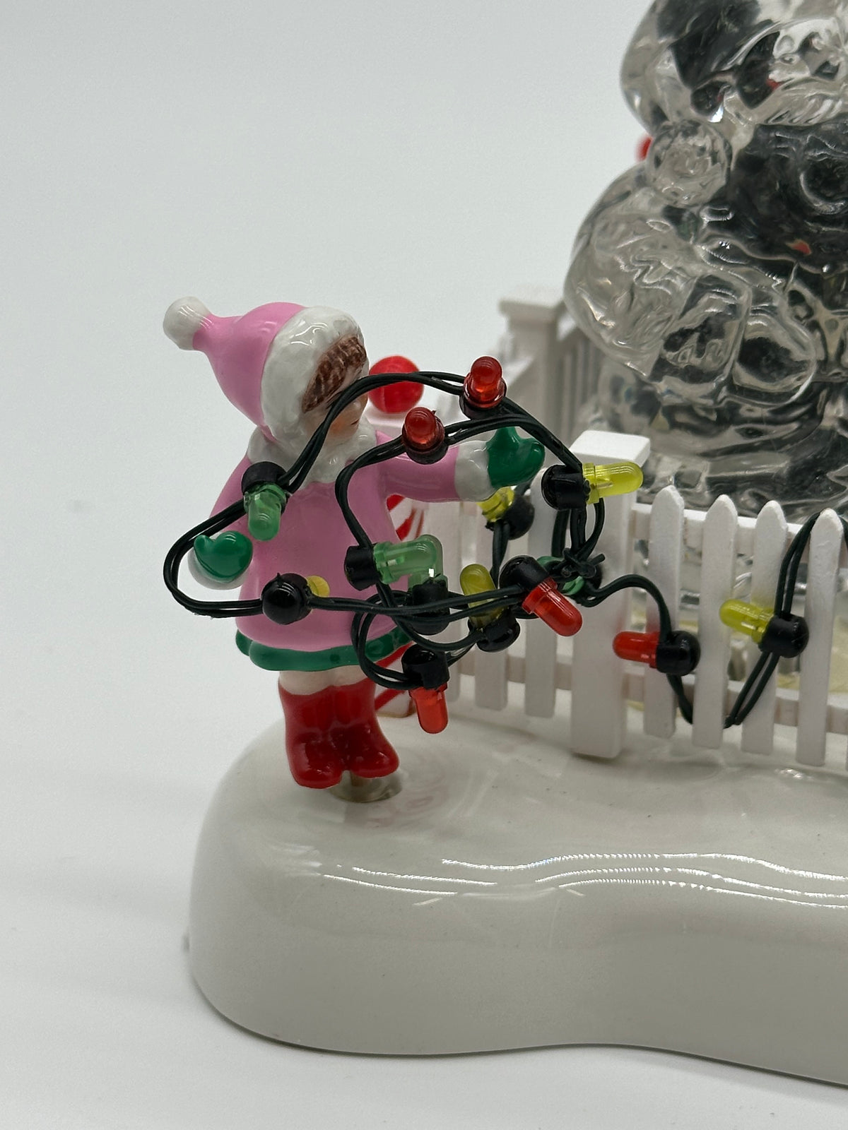 Department 56 - Neighborhood Christmas Scene - Original Snow Village