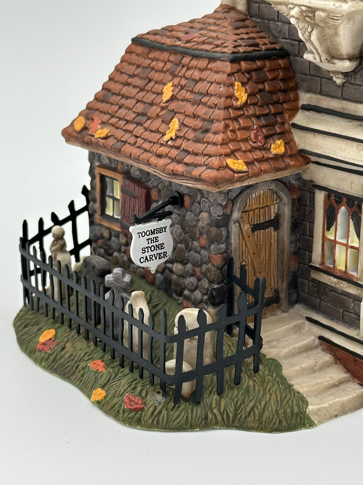 Department 56 - Mordecai Mould Undertaker - Dickens' Village (All Hallows' Eve)