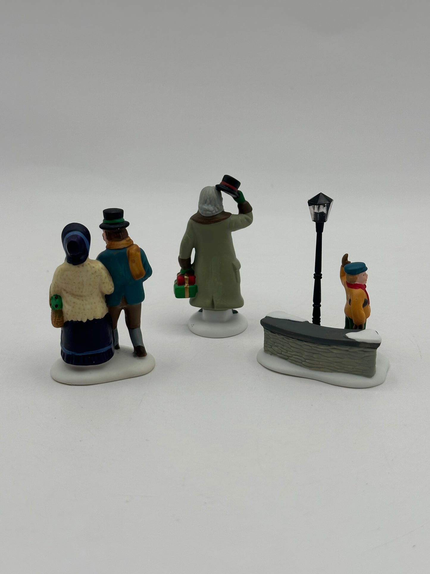 Department 56 - A Christmas Carol Morning - Dickens' Village