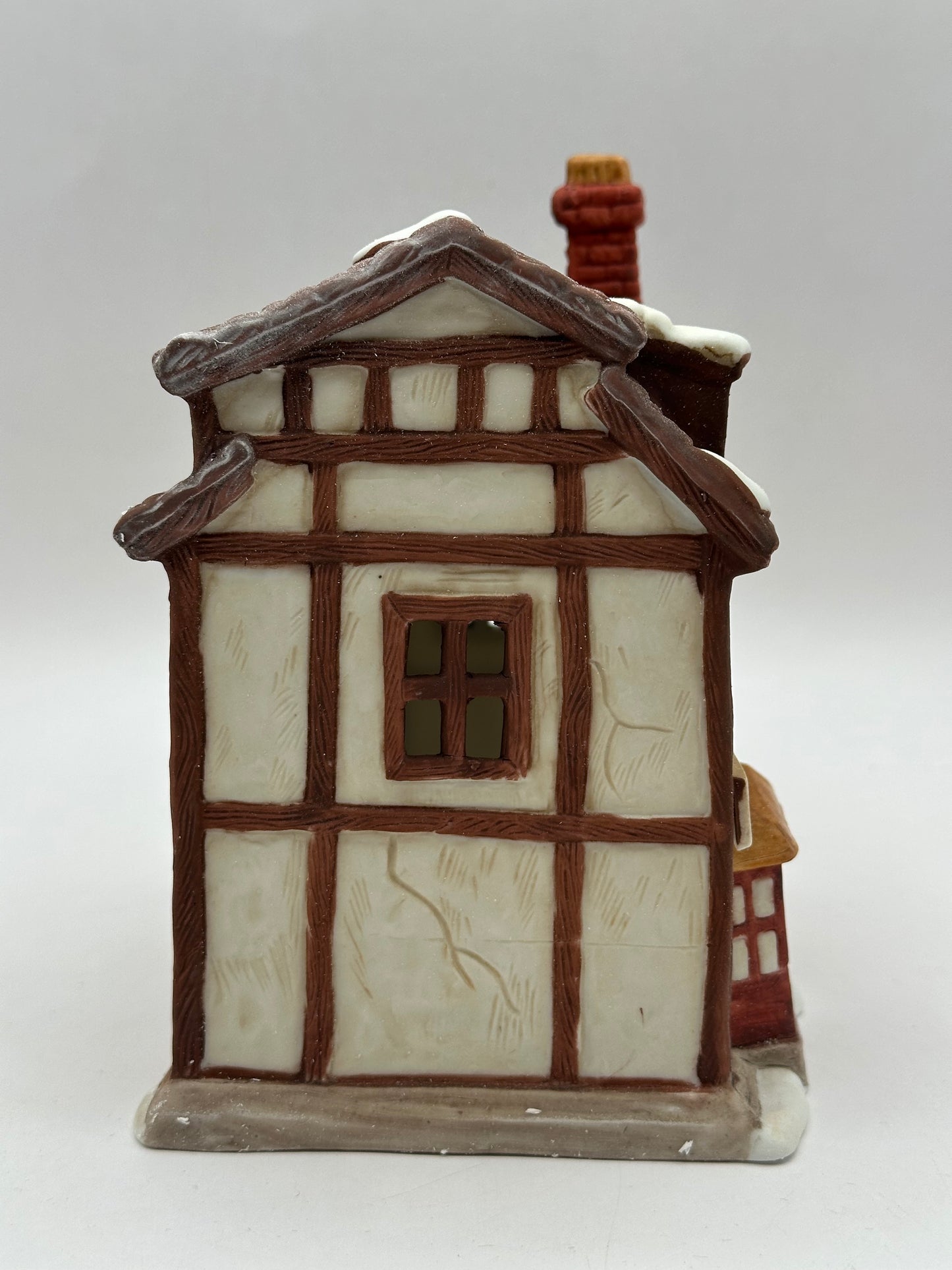 Department 56 - Golden Swan Baker - Dickens' Village