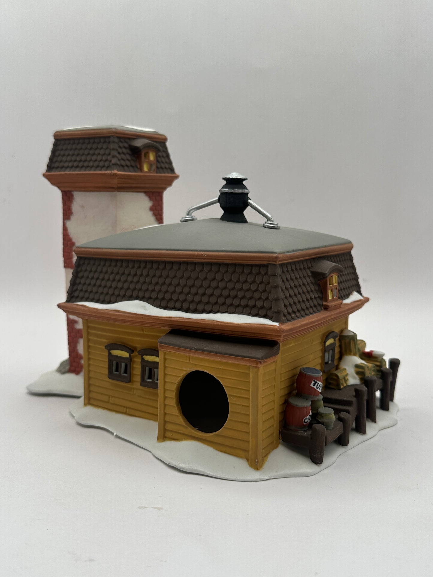 Department 56 - Cape Keag Fish Cannery - New England Village
