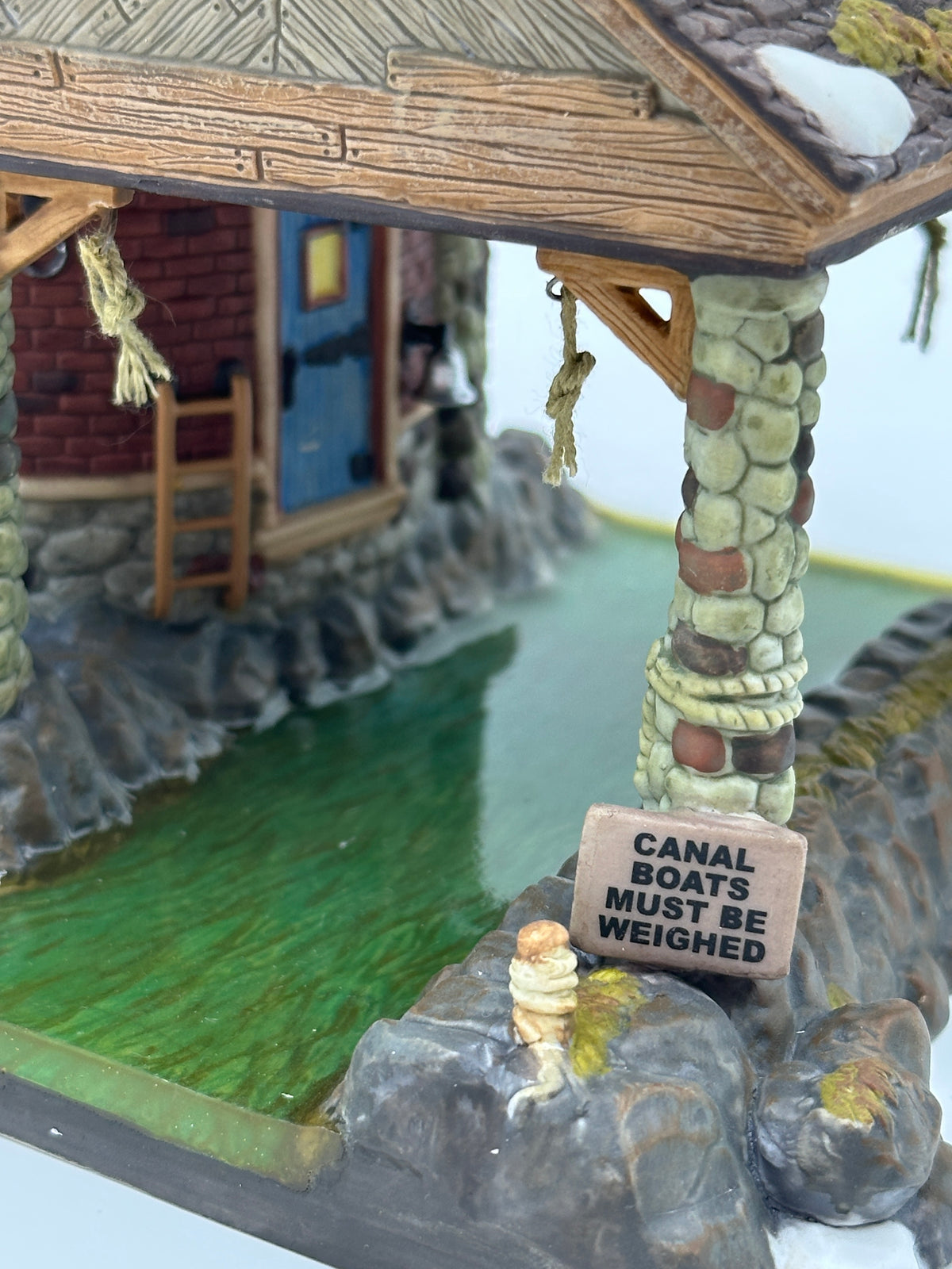 Department 56 - St. Ives Lock House - Dickens' Village