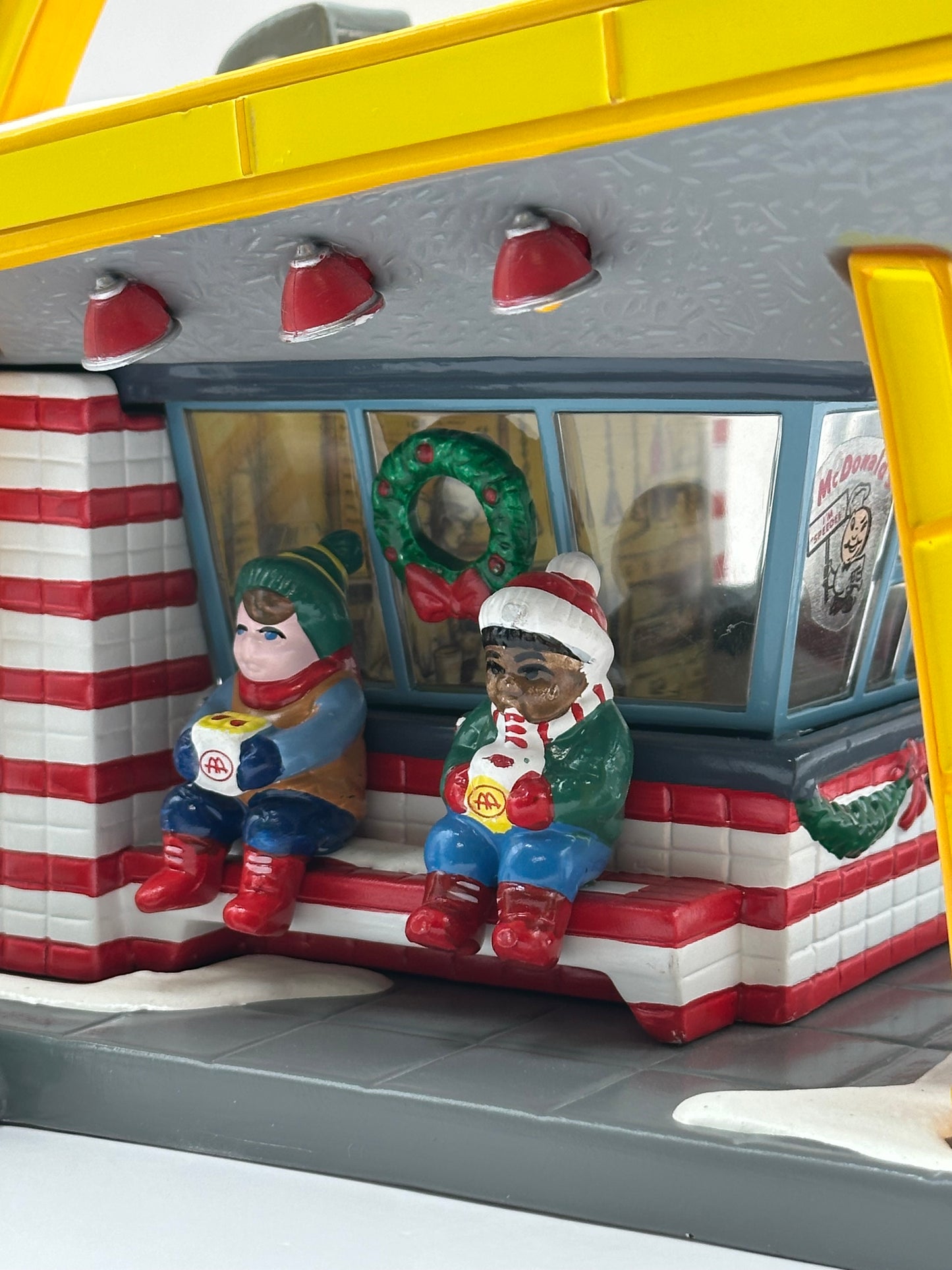 Department 56 - McDonald's - Original Snow Village