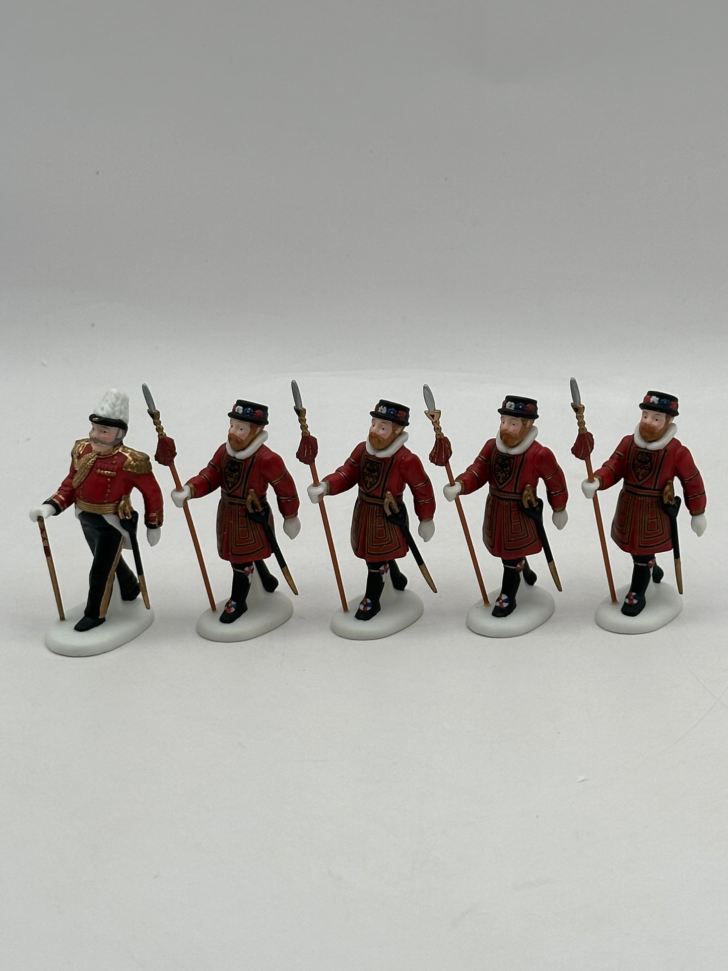 Department 56 - Yeomen Of The Guard - Dickens’ Village