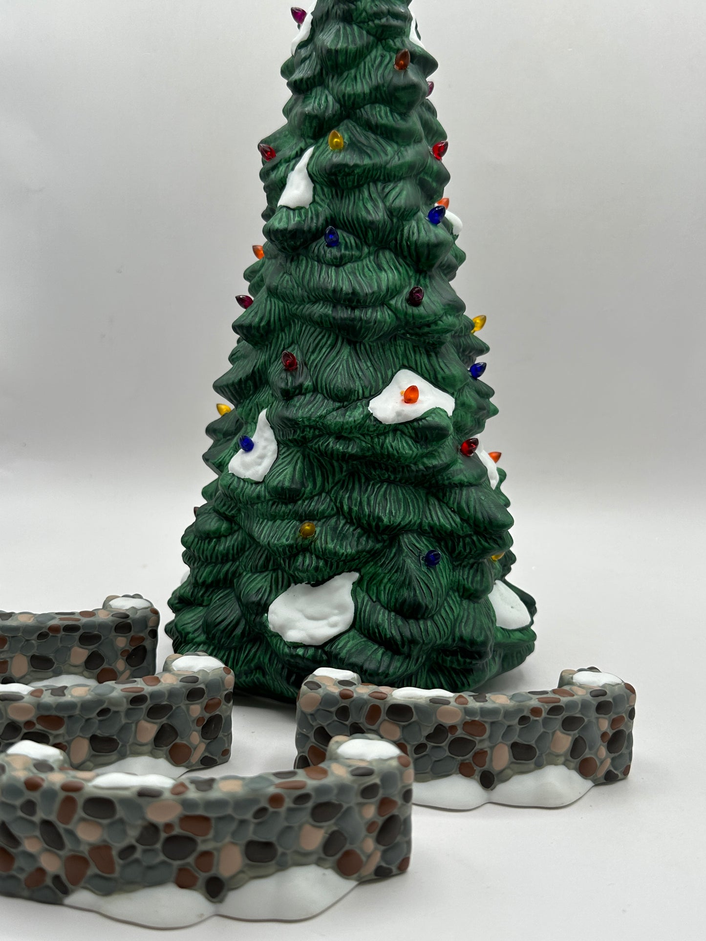 Department 56 - Town Tree - Christmas in the City