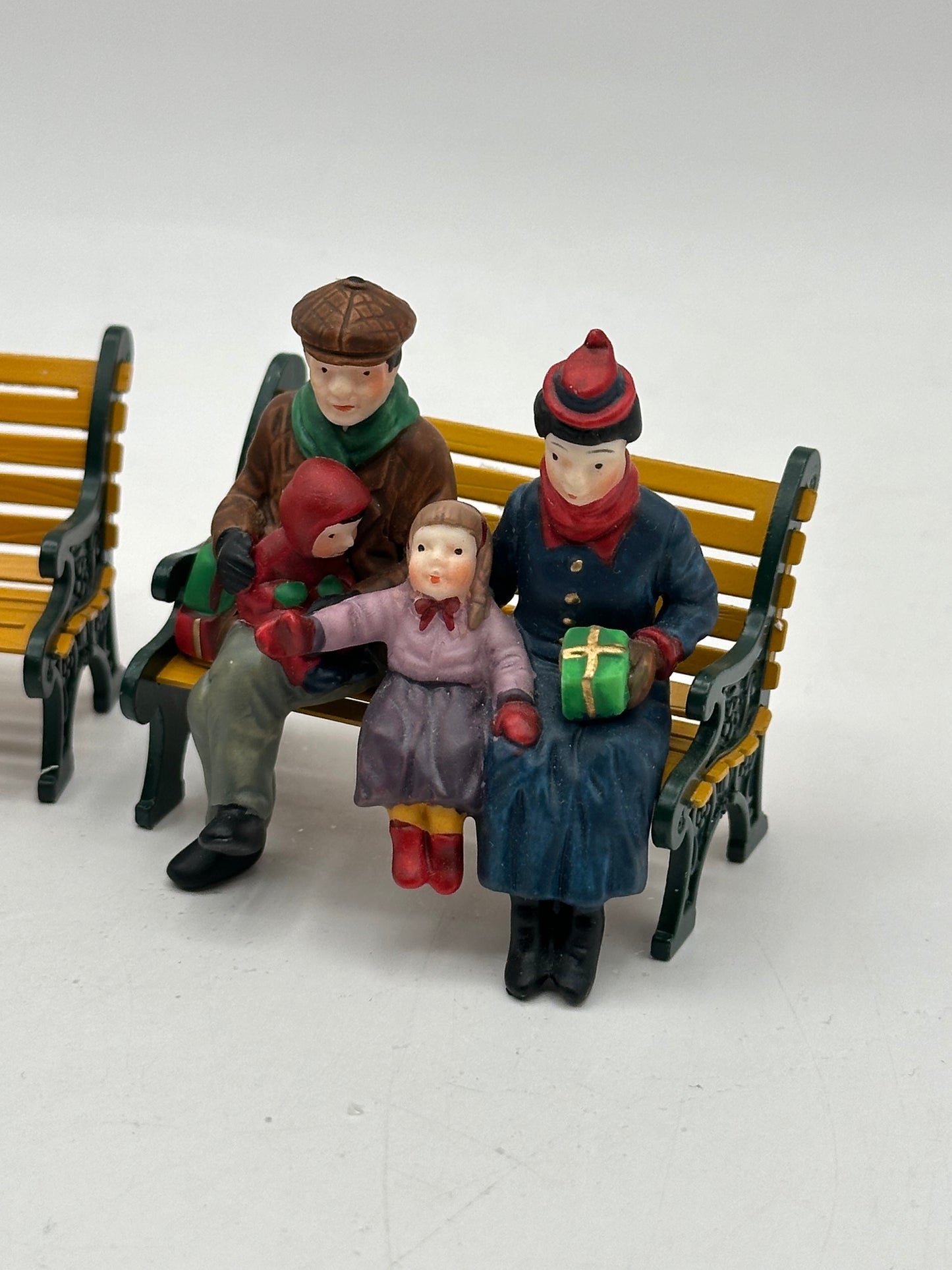 Department 56 - Christmas At The Park - Christmas in the City