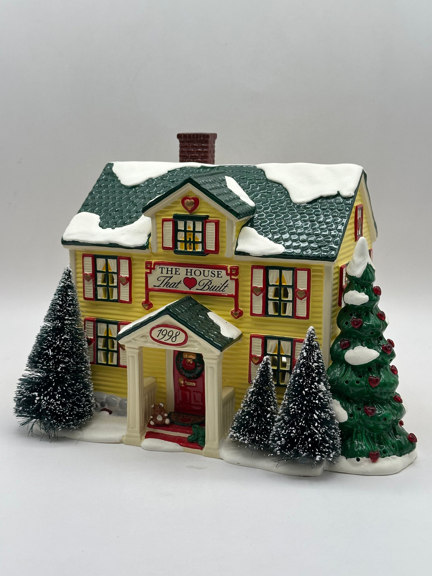 Department 56 - "The House that Love Built" Ronald McDonald House 1998