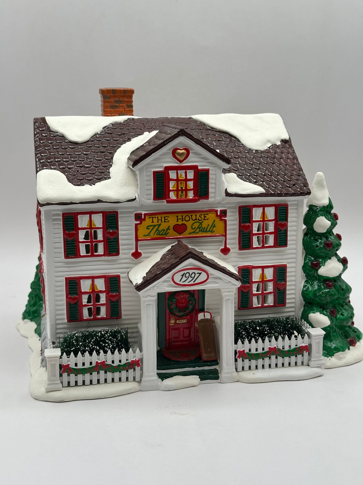 Department 56 - "The House that Love Built" Ronald McDonald House 1997