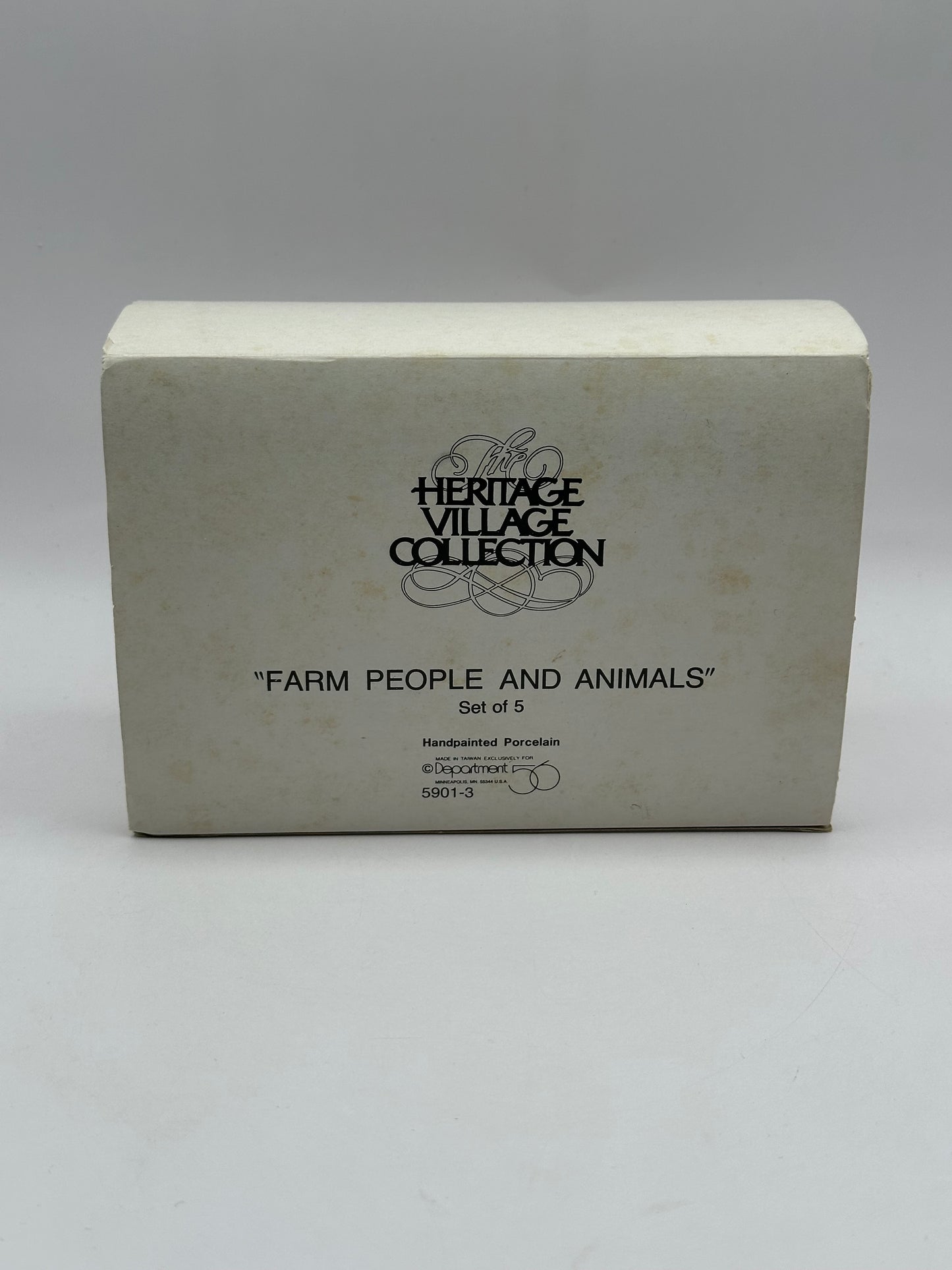 Department 56 - Farm People & Animals - New England Village