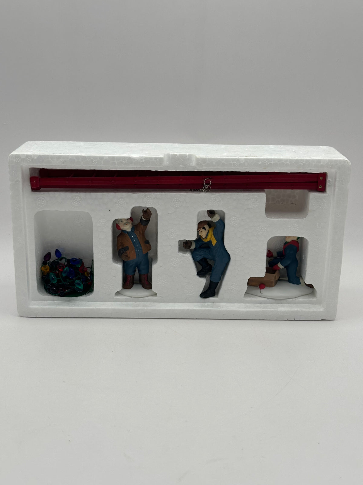 Department 56 - Town Tree Trimmers - Christmas in the City