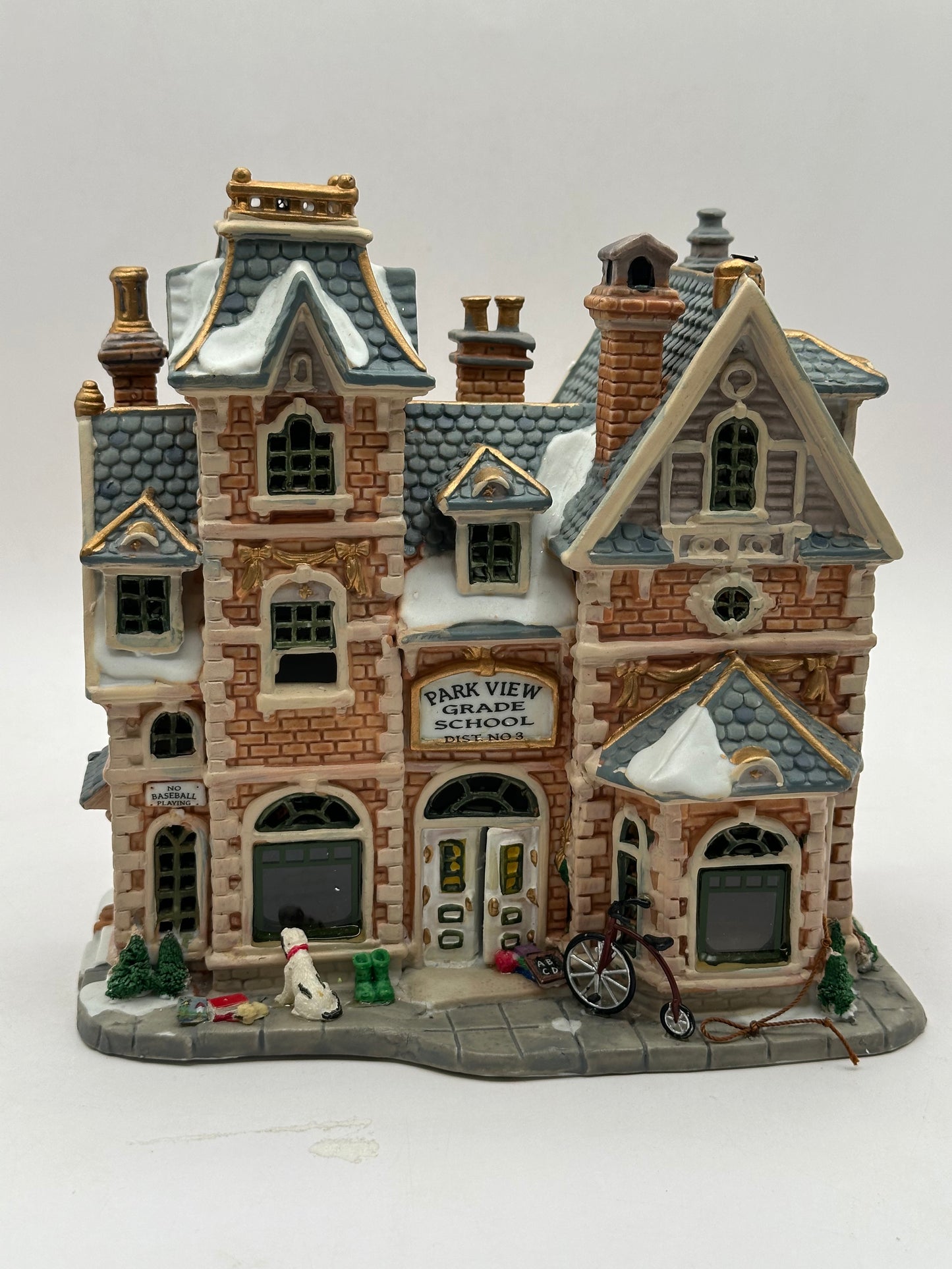 Park View School | Lemax