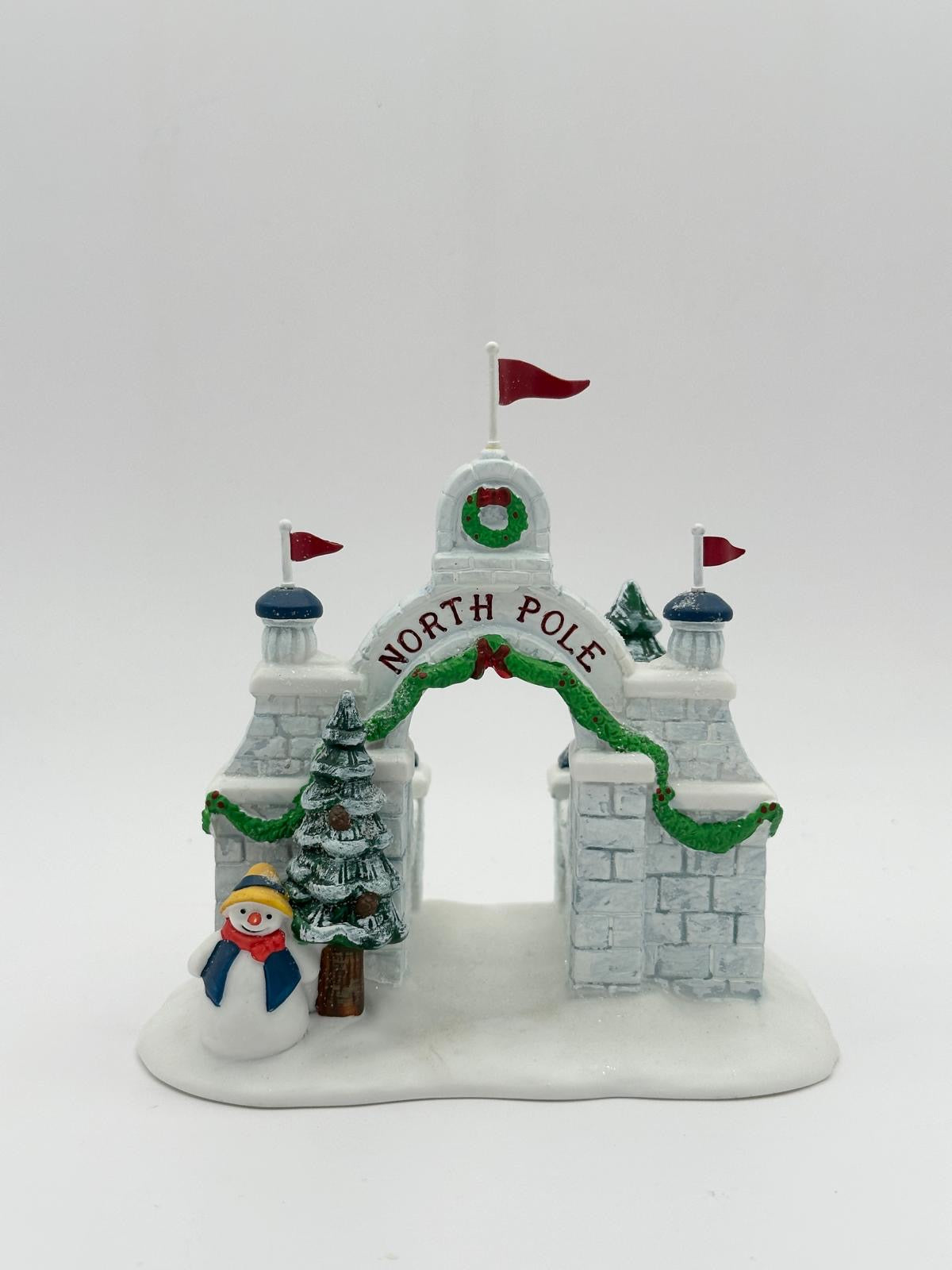 Department 56 - North Pole Gate - North Pole Series