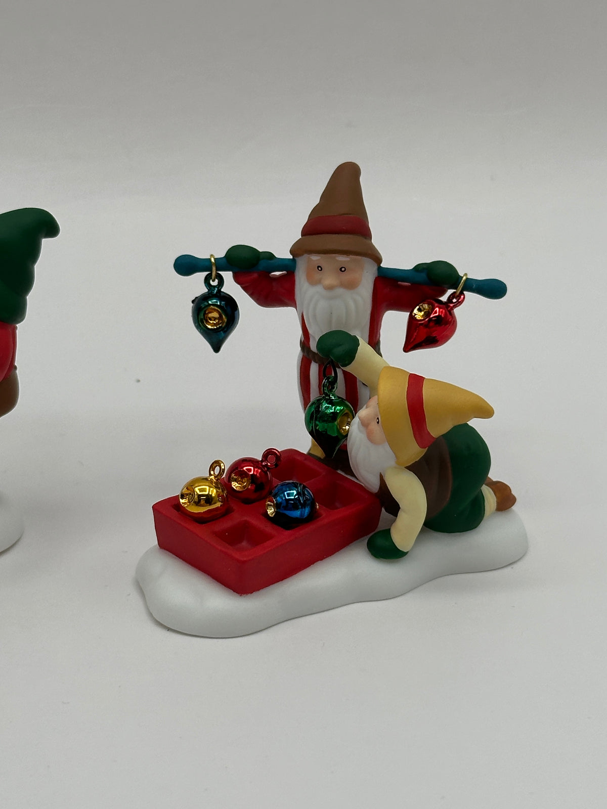 Department 56 - Don't Break The Ornaments - North Pole Series